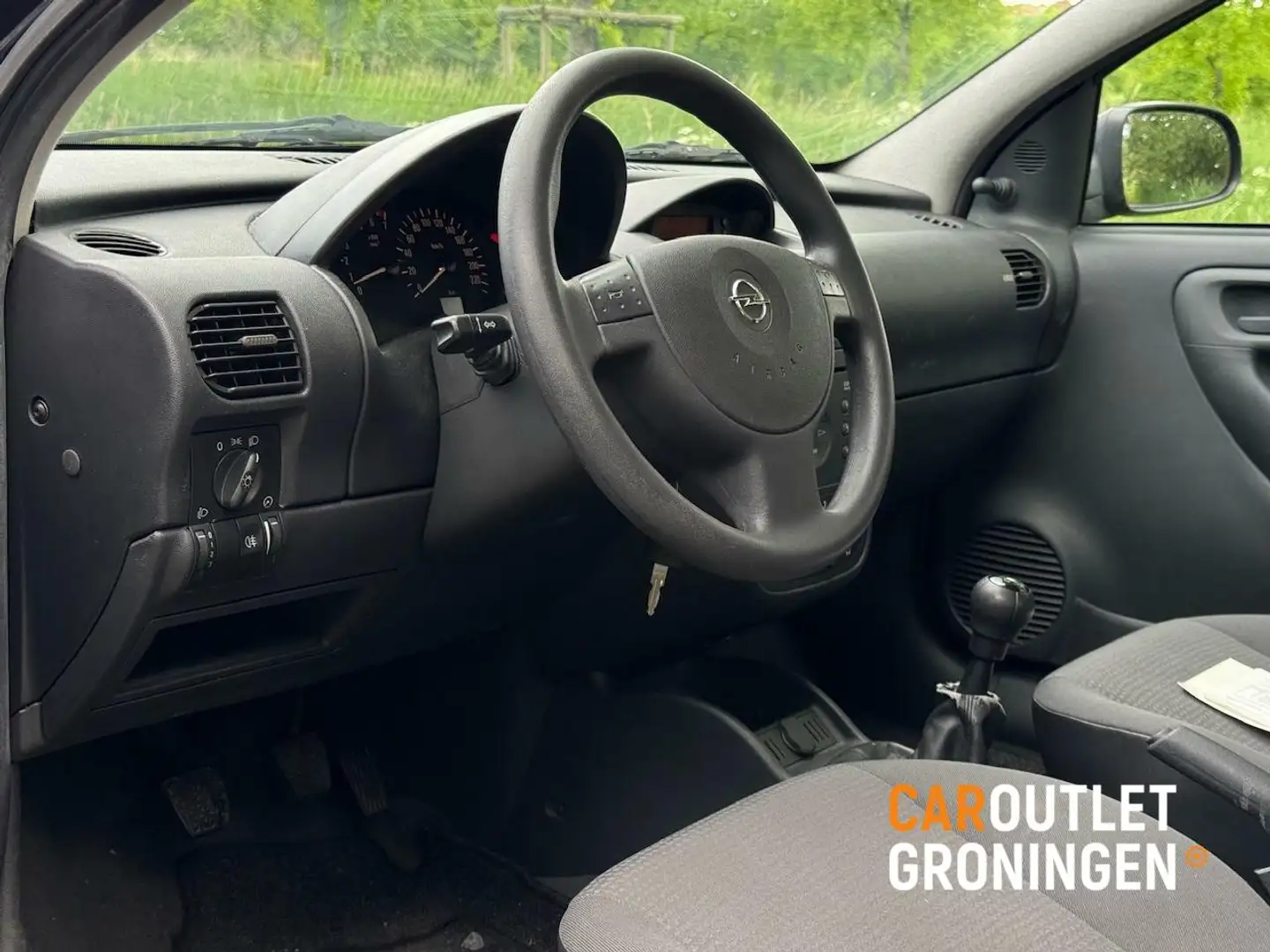 Opel Corsa 1.2-16V Essentia | AIRCO | NAP | GOED OH | NWE APK Zwart - 2