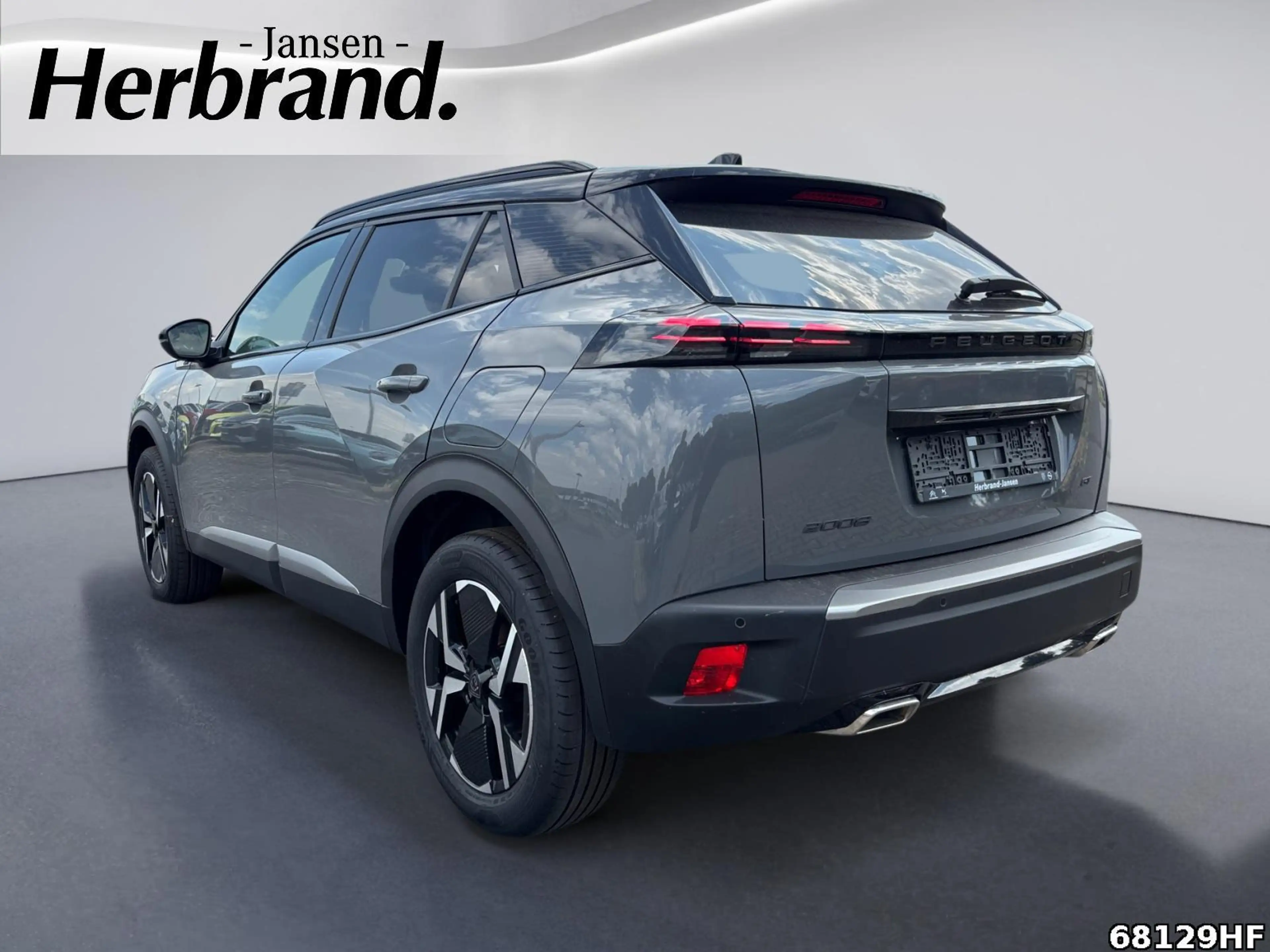 Peugeot 2008 GT — photo 4