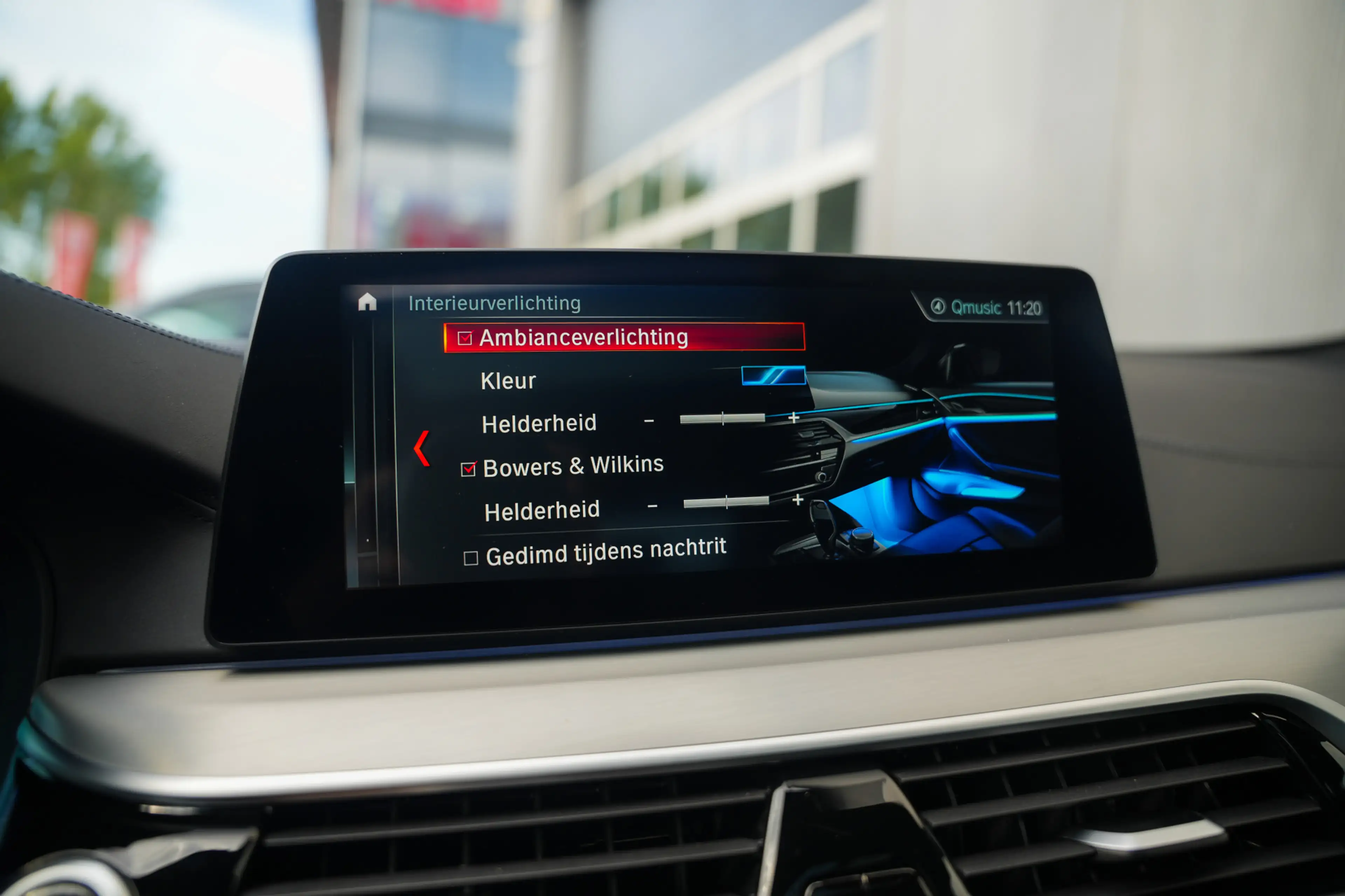 BMW 540 5-serie Touring 540i 340 pk xDrive High Executive — photo 45