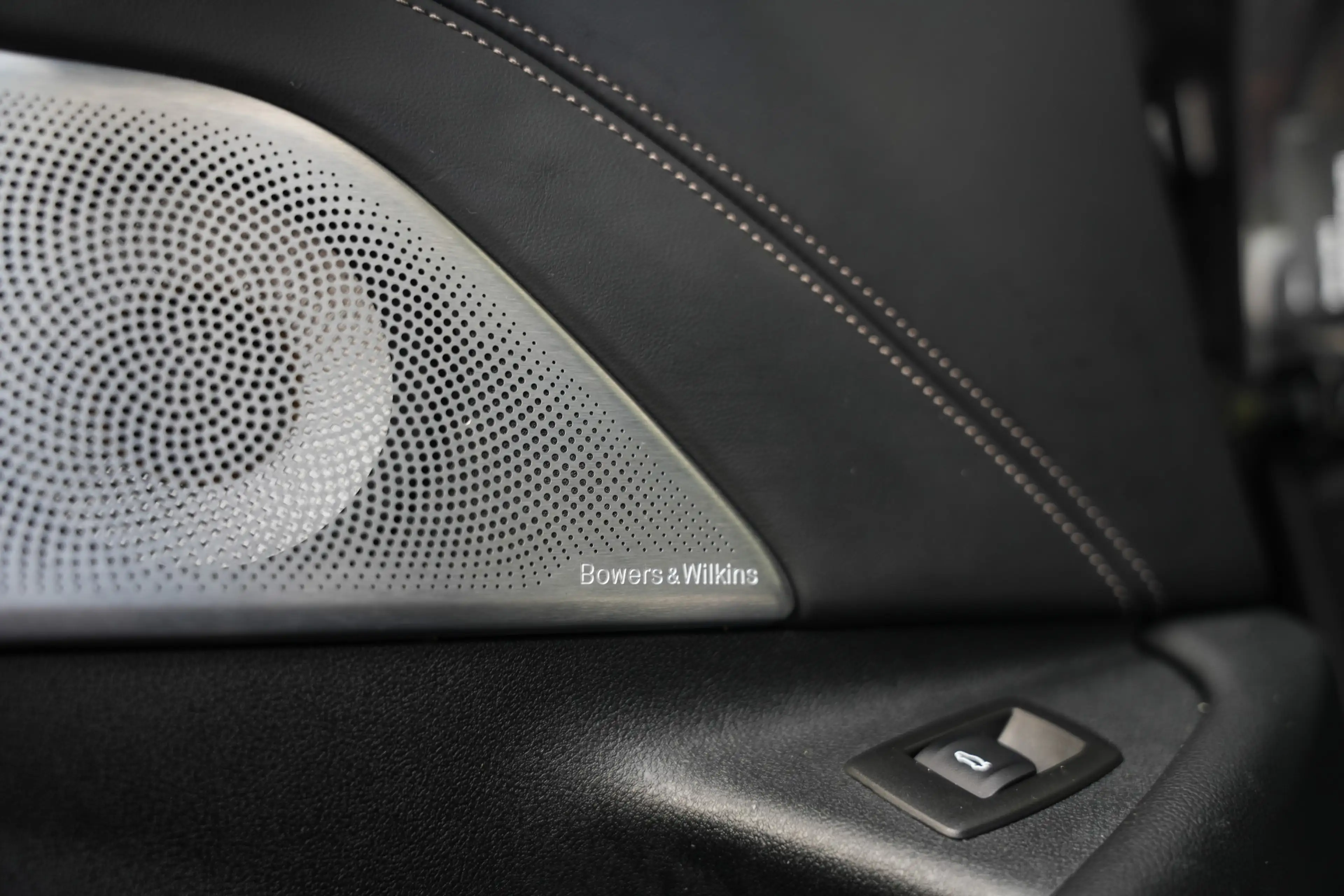 BMW 540 5-serie Touring 540i 340 pk xDrive High Executive — photo 15