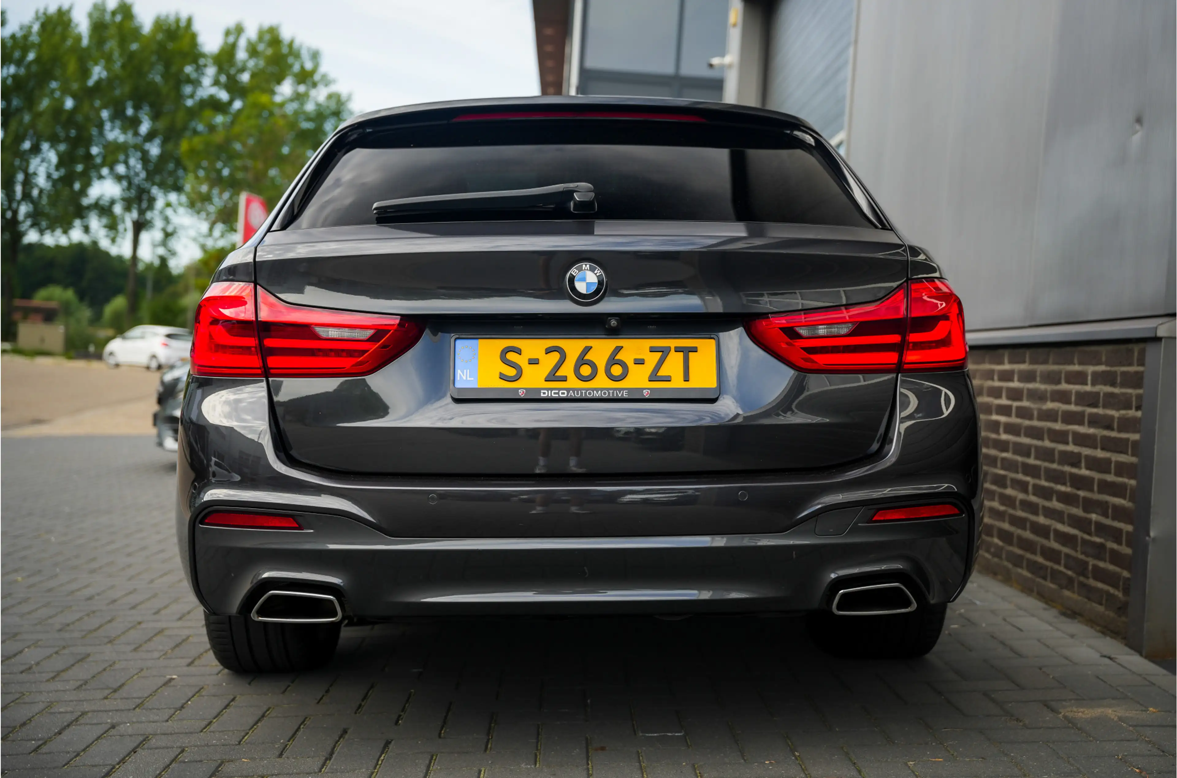 BMW 540 5-serie Touring 540i 340 pk xDrive High Executive — photo 8