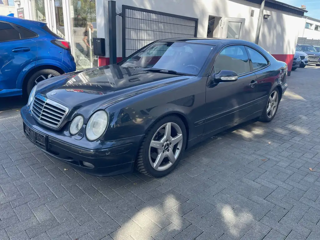 Mercedes-Benz CLK 320 1999 из Европы — купить под ключ
