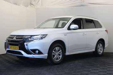 2.0 PHEV Business Edition |Navi|Camera|