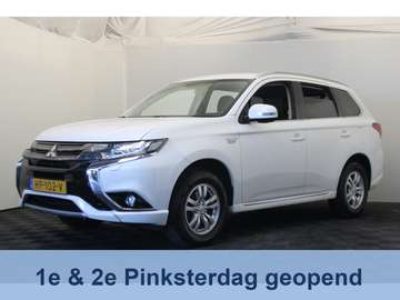 2.0 PHEV Business Edition |Navi|Camera|