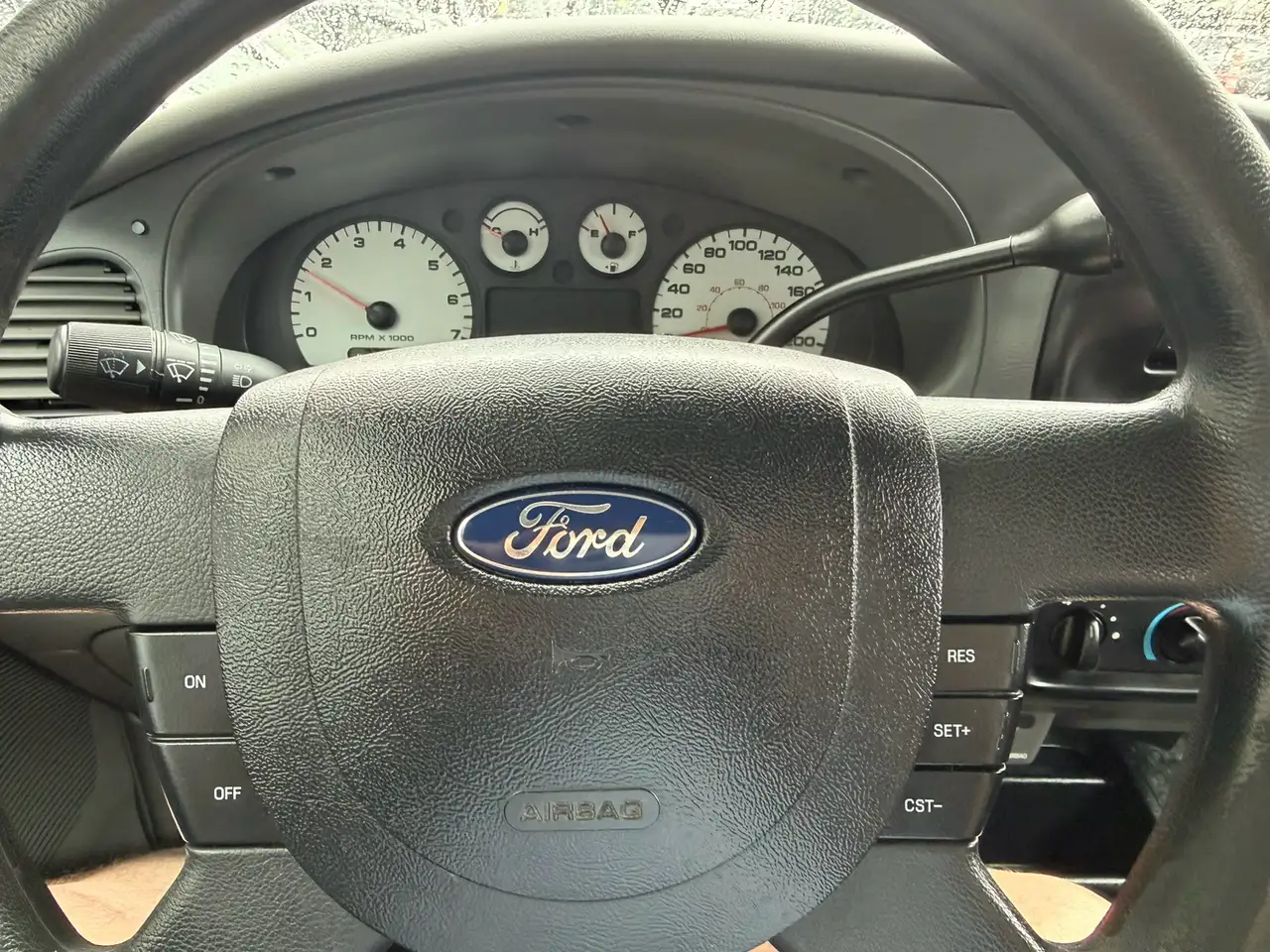Ford Ranger снимка Ford Ranger
