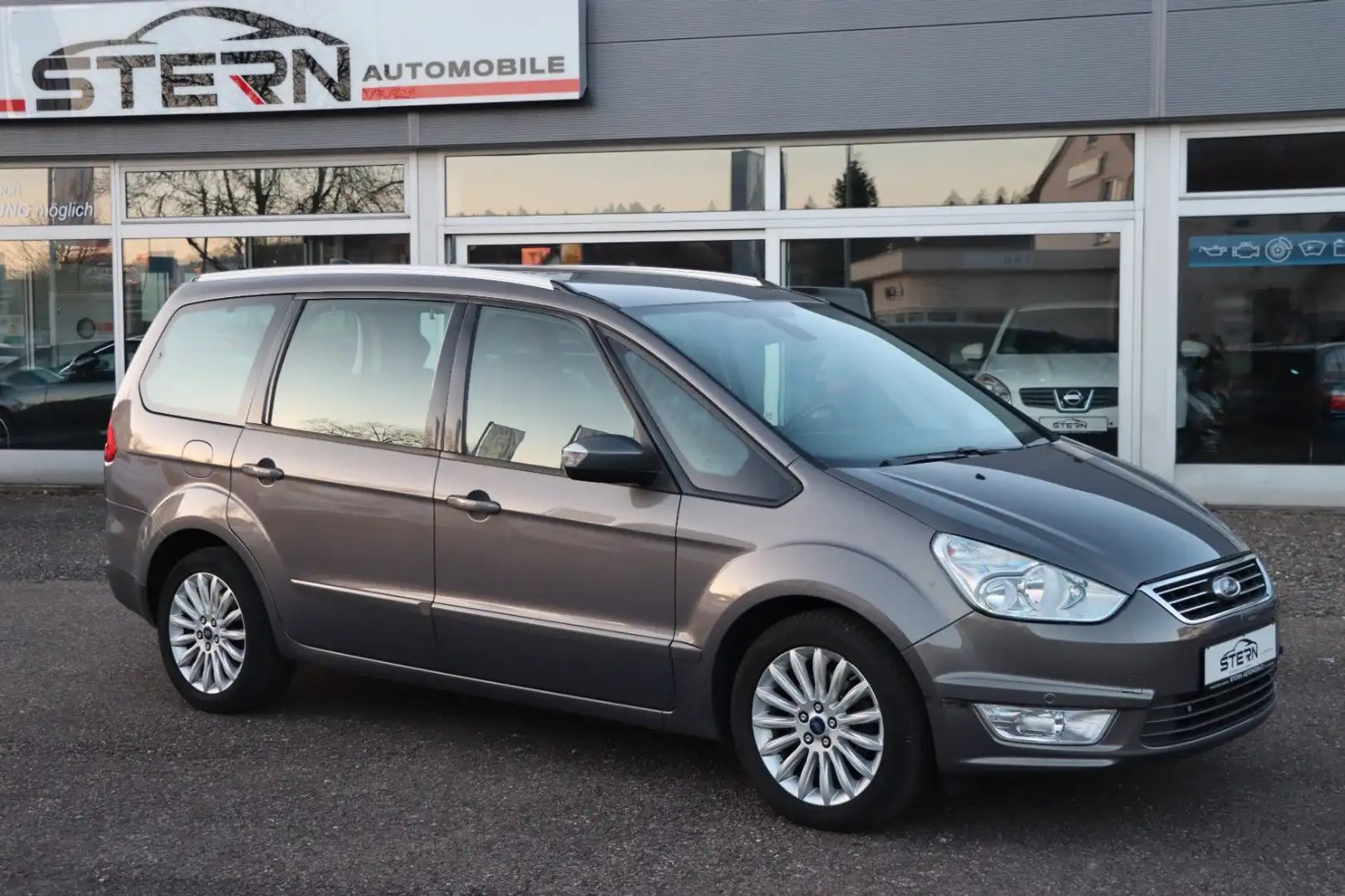 Ford Galaxy Business Edition l 7-SITZER l NAVI l Marrón - 1
