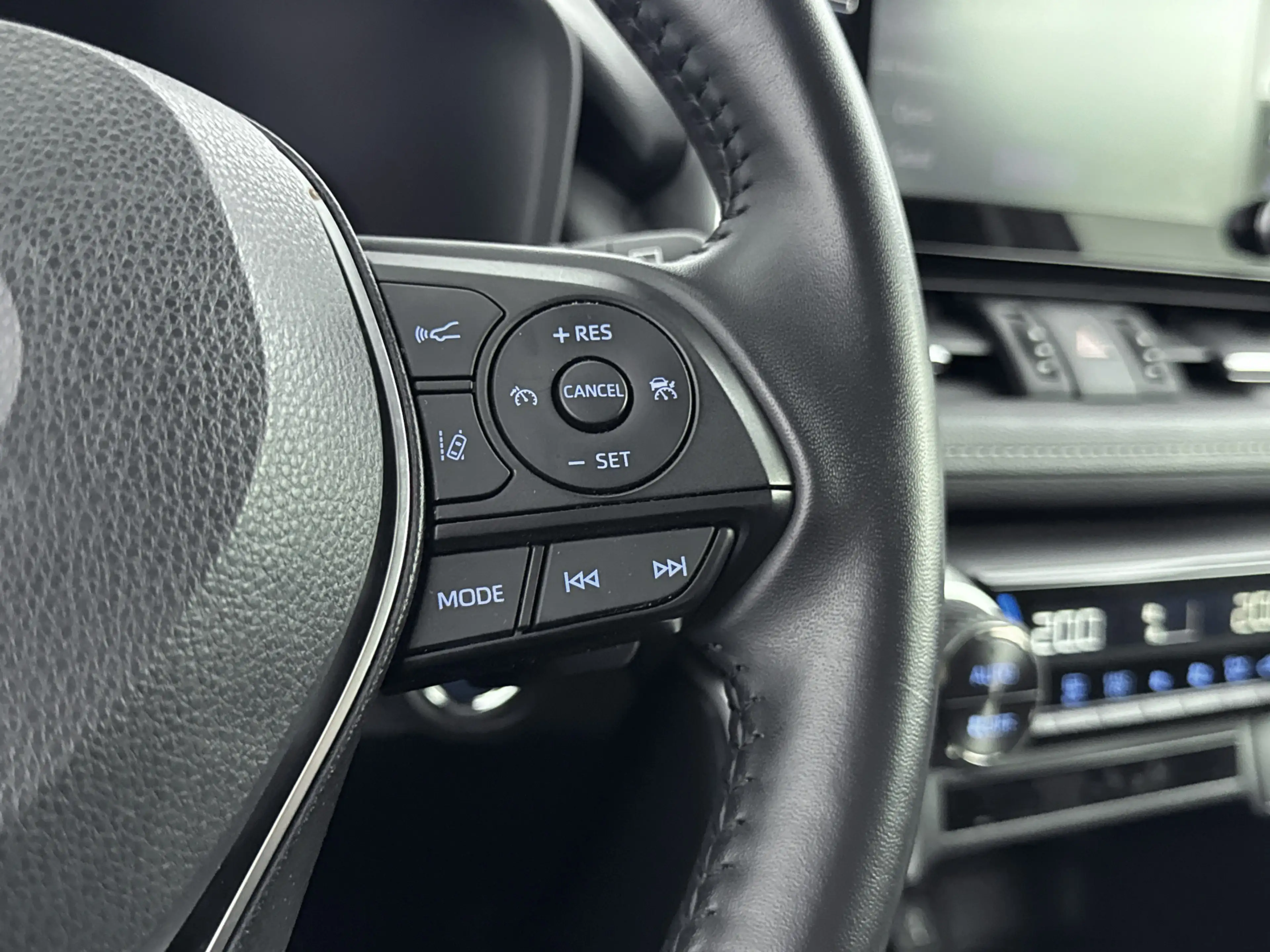 Toyota RAV 4 2.5 Hybrid AWD Active Business | Trekhaak | Parkee — photo 14
