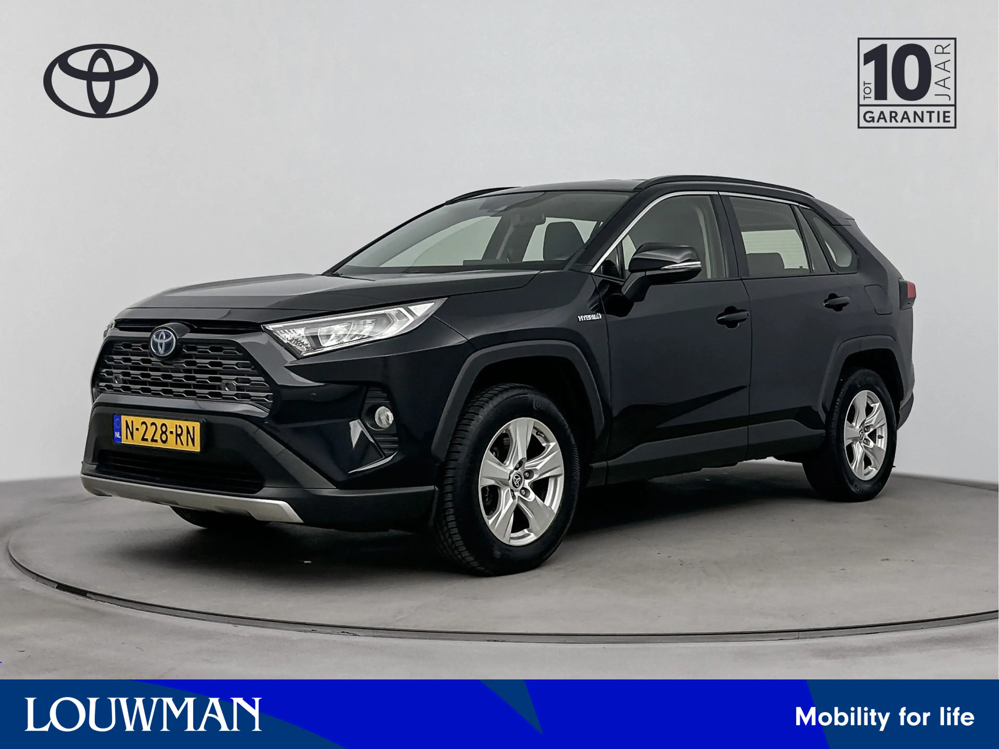 Toyota RAV 4 2.5 Hybrid AWD Active Business | Trekhaak | Parkee