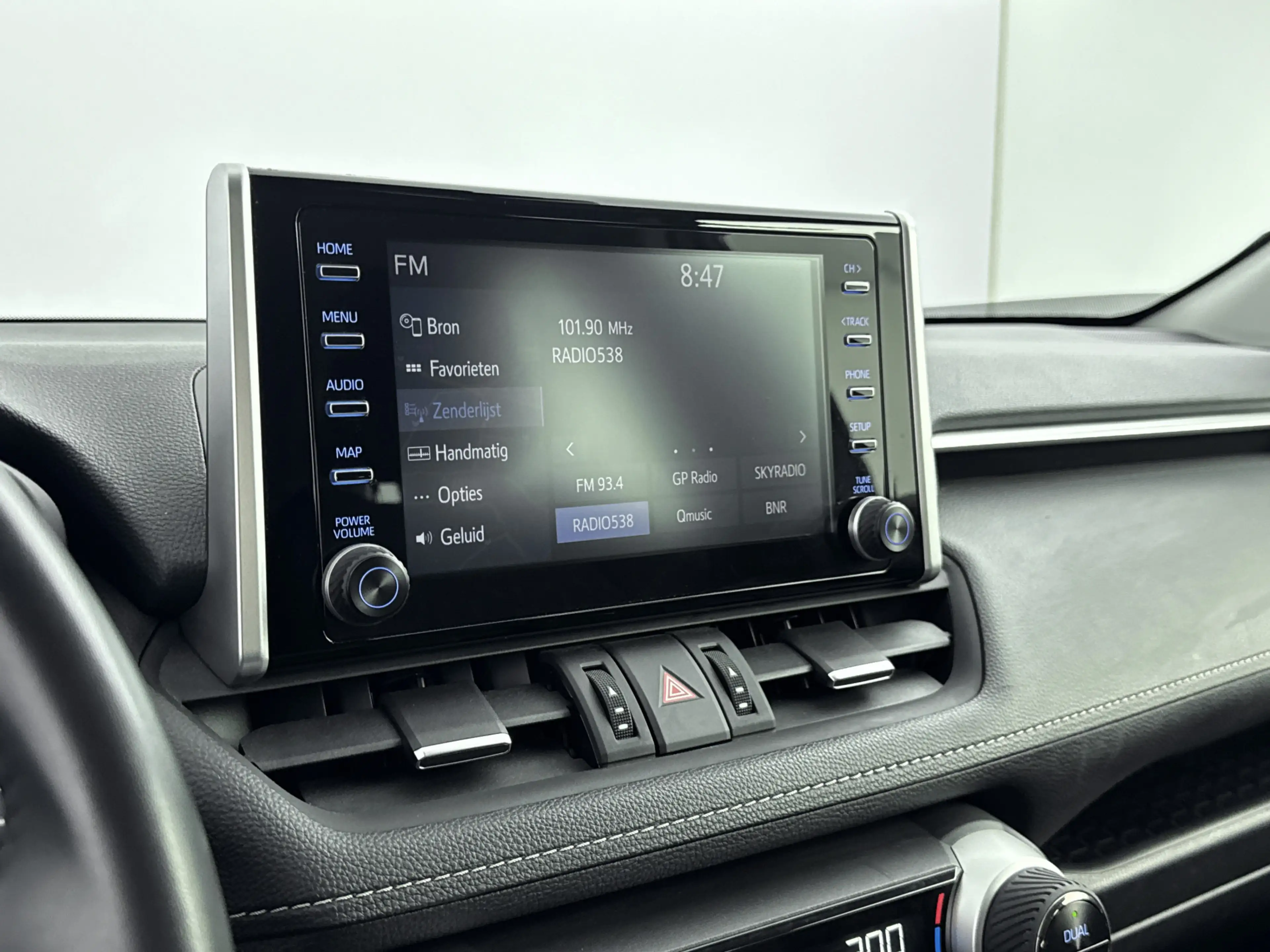 Toyota RAV 4 2.5 Hybrid AWD Active Business | Trekhaak | Parkee — photo 7