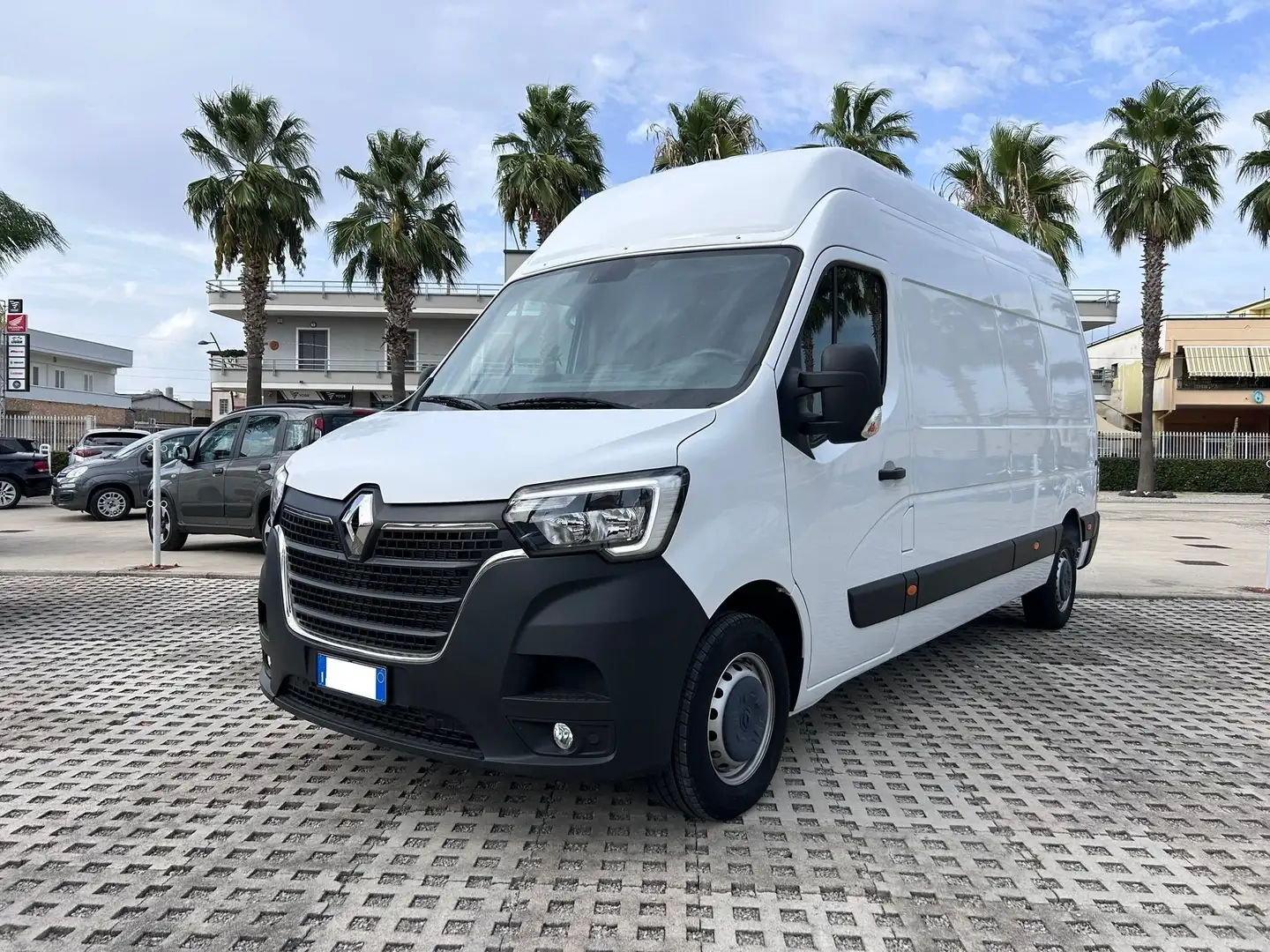 Renault Master T35 2.3 dCi 135cv 4p L3 H3 Bianco - 1