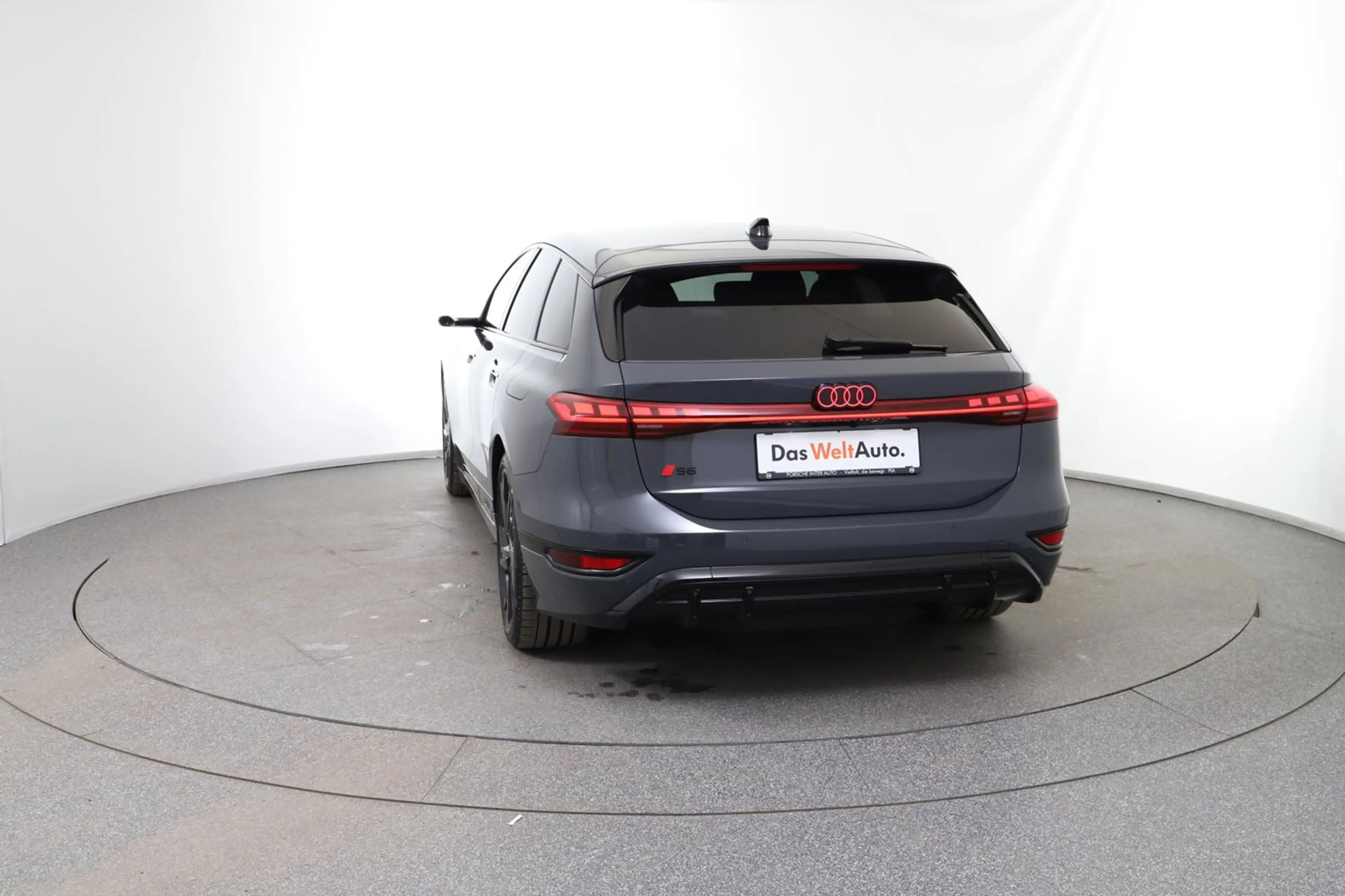 Audi S6 e-tron e-tron — photo 4