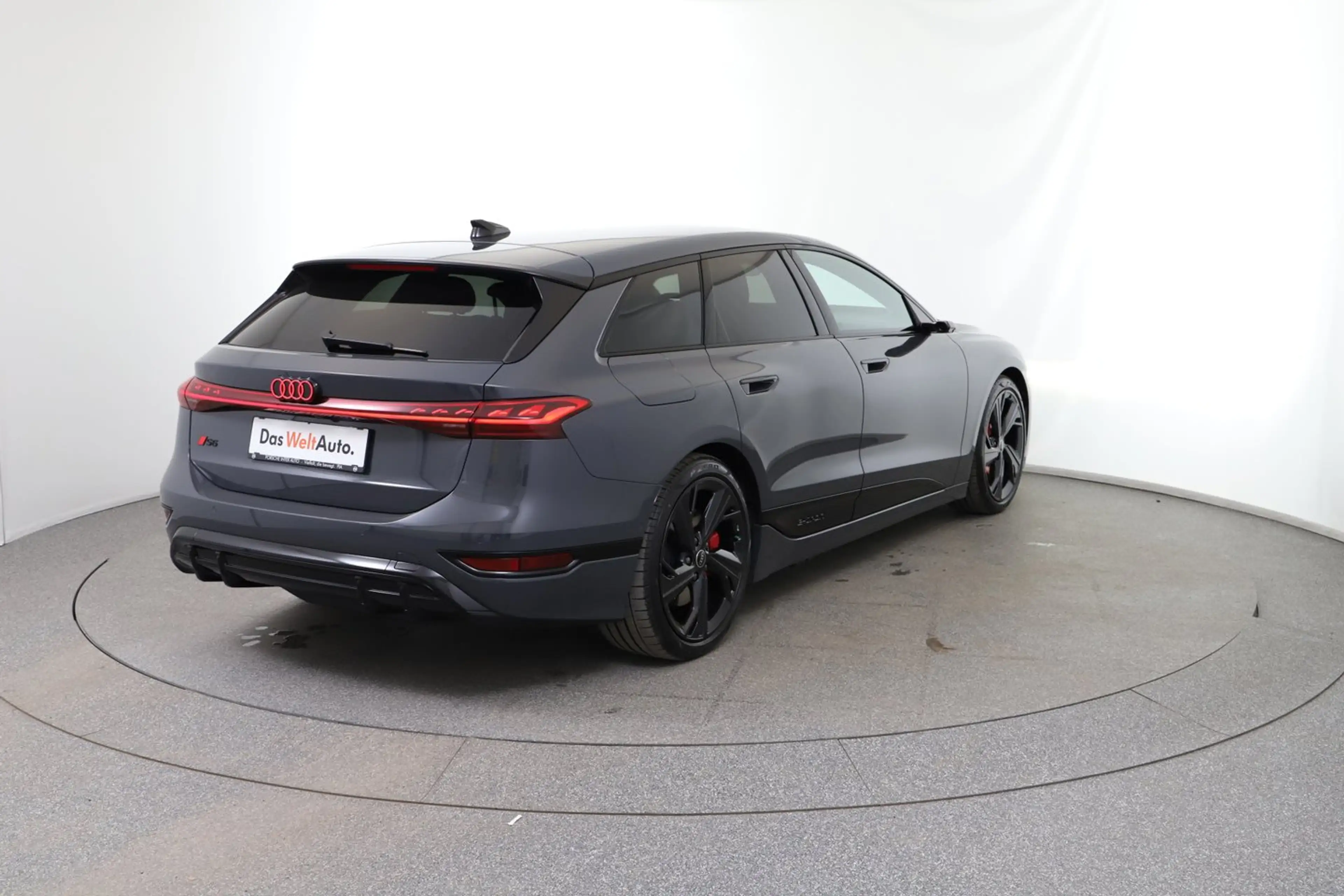 Audi S6 e-tron e-tron — photo 5