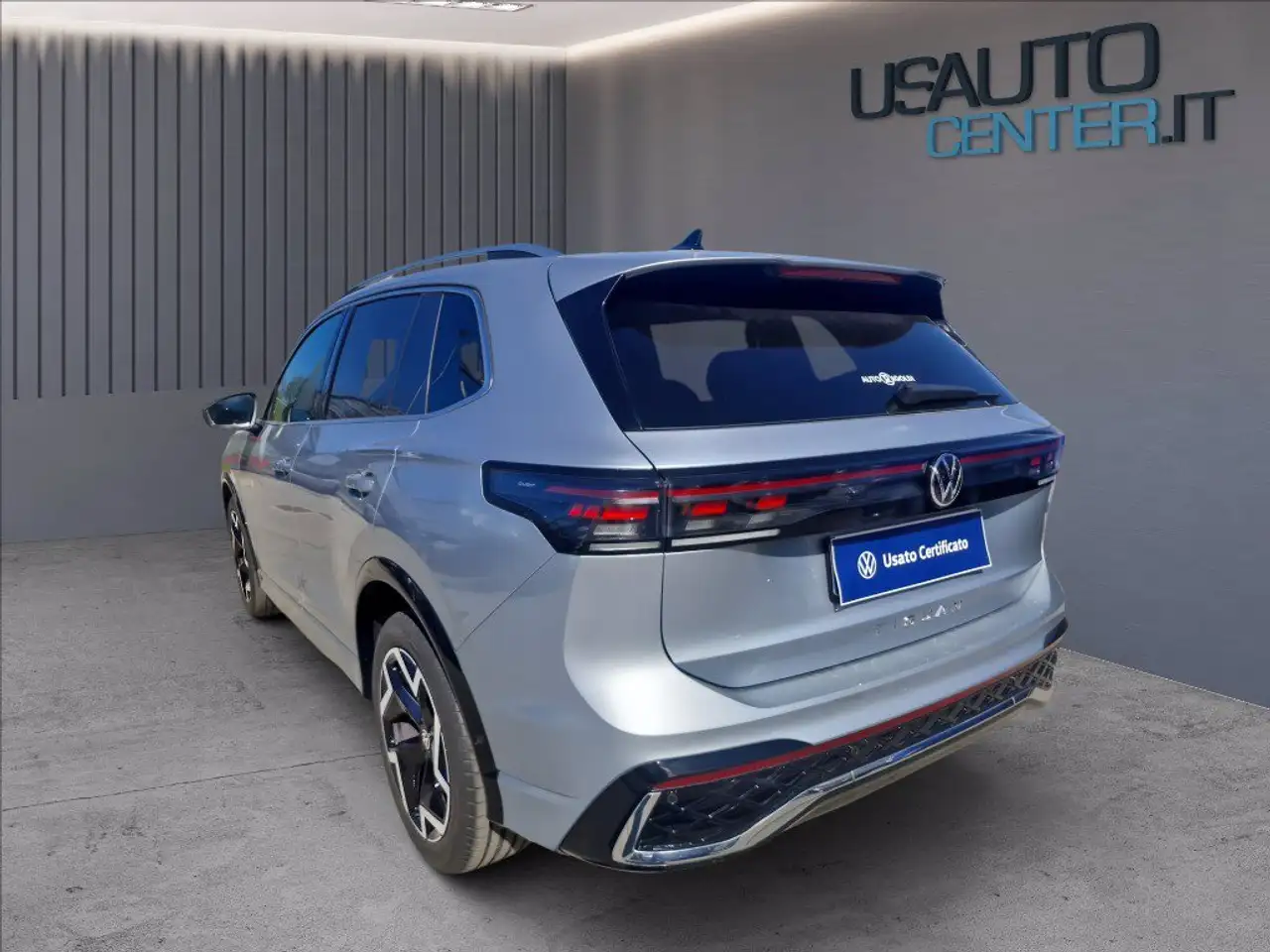 Volkswagen Tiguan 2.0 tdi r-line 150cv dsg 5