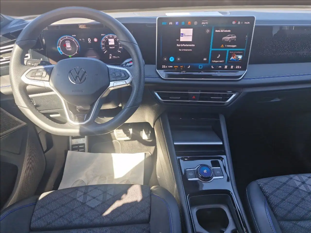 Volkswagen Tiguan 2.0 tdi r-line 150cv dsg 8