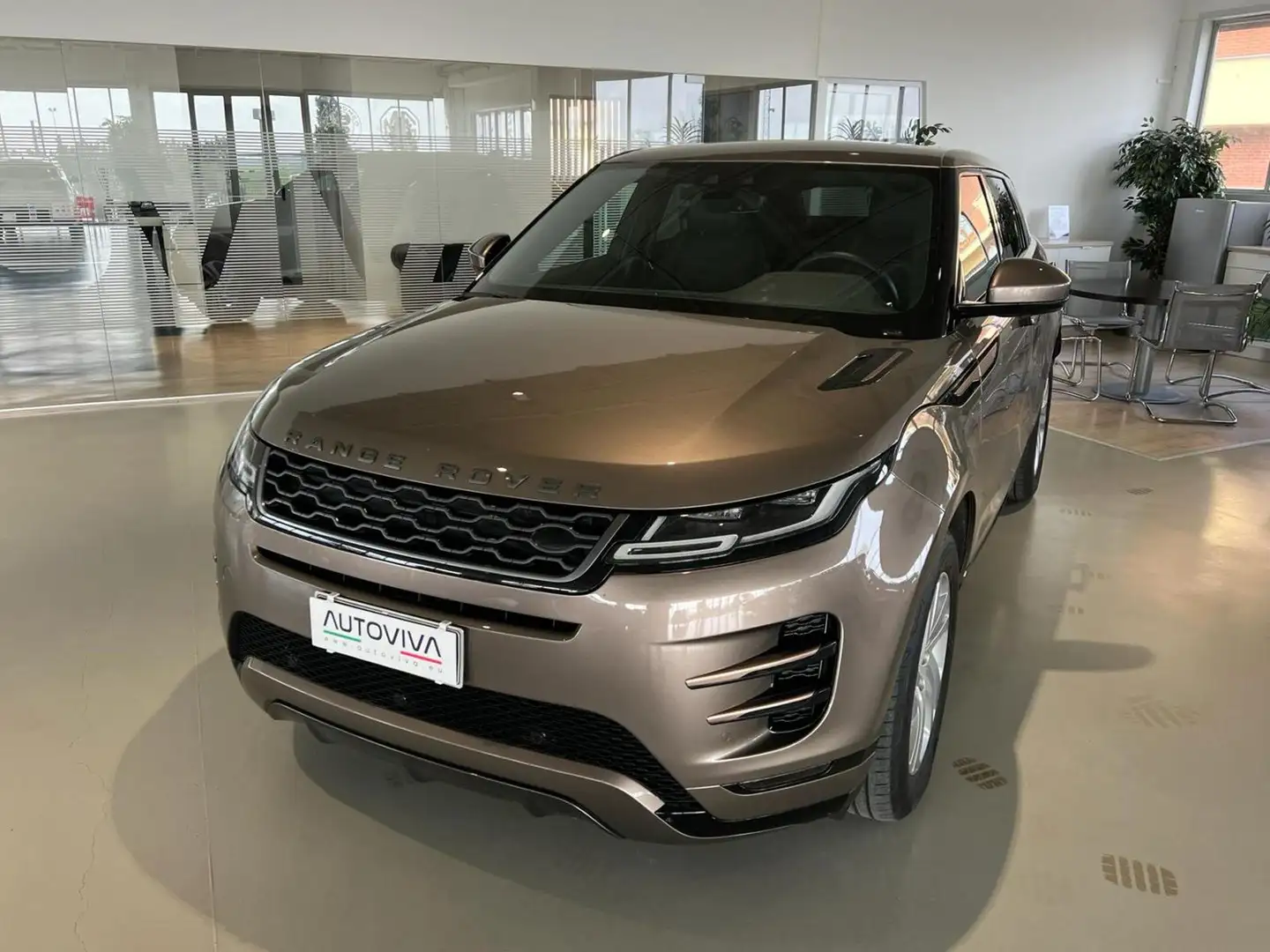 Land Rover Range Rover Evoque Evoque 2.0d i4 MHEV R-Dynamic SE AWD 150cv auto Bronzo - 1