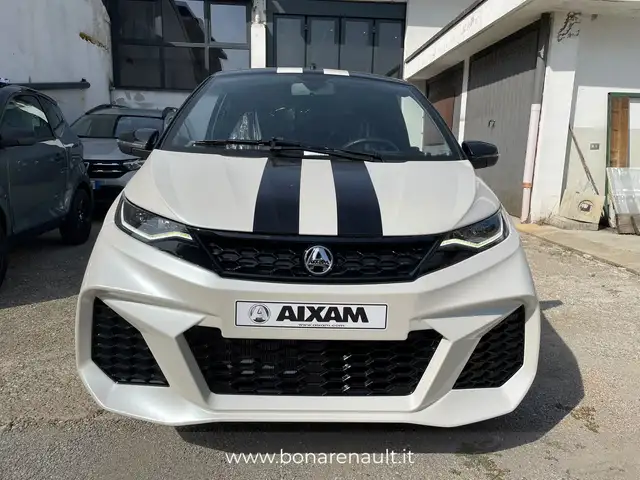 Aixam City view 3