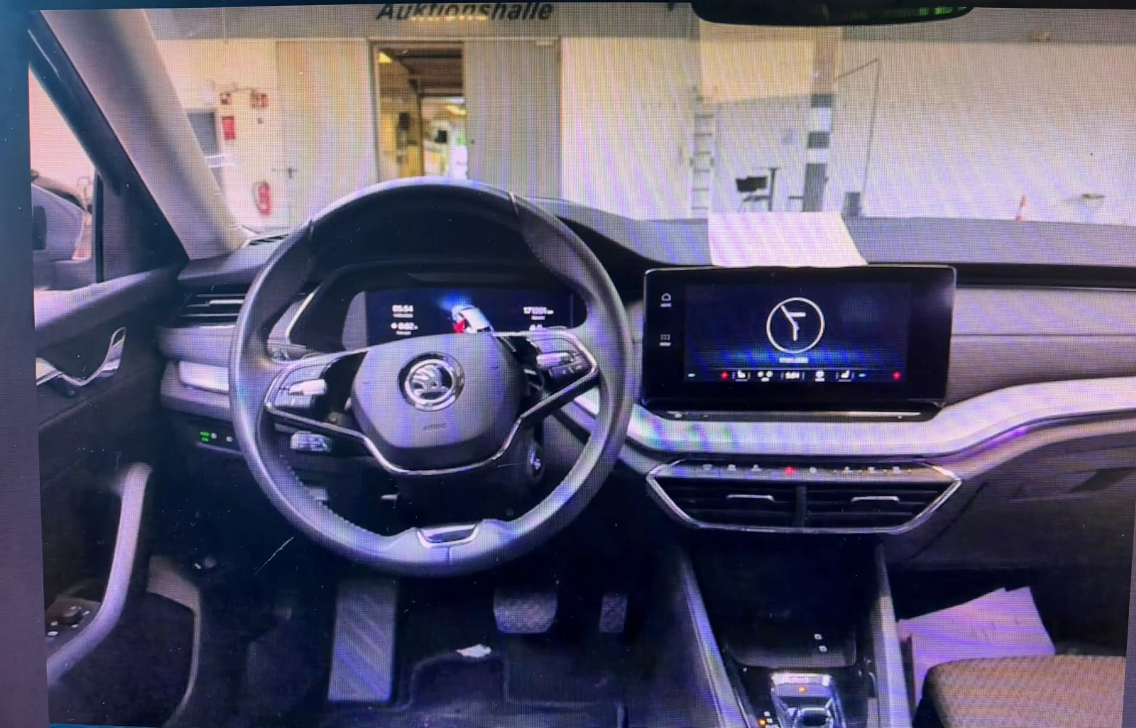 Skoda Octavia Style 4x4 AHK Totwinkel Massg HUD LED Ap — photo 6