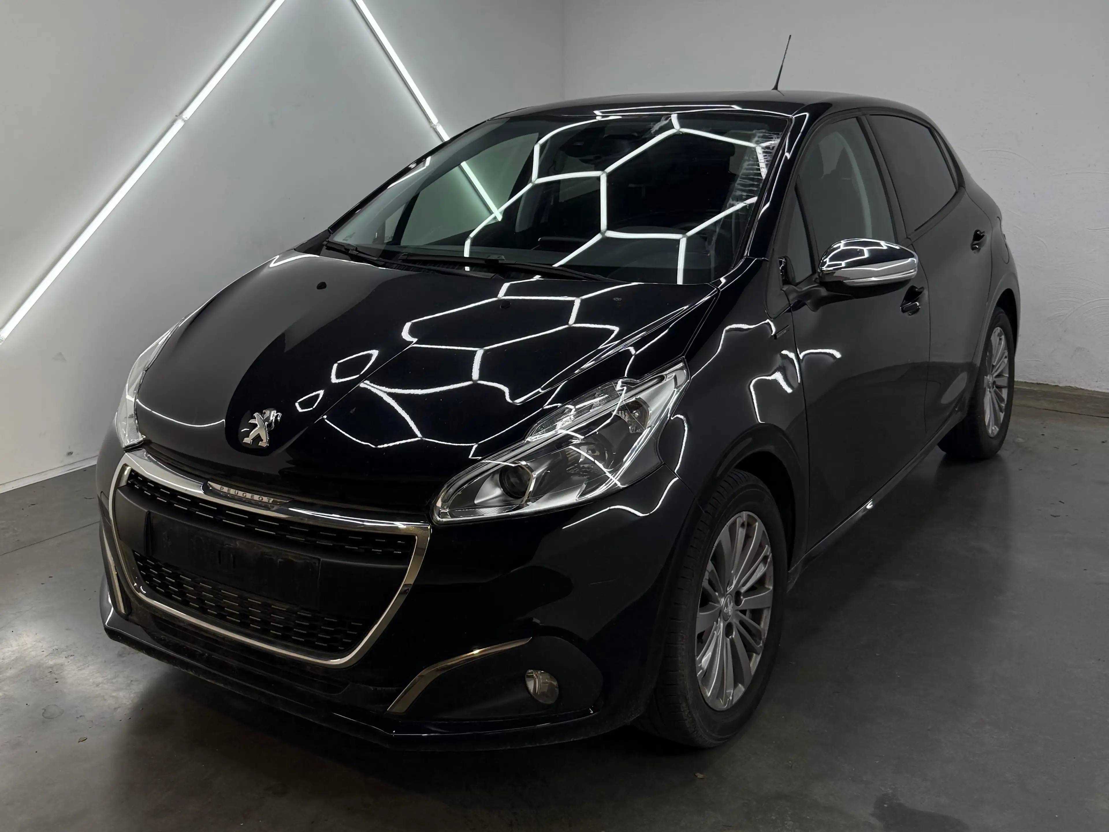 Peugeot 208 208 1.2 PureTech Signature S