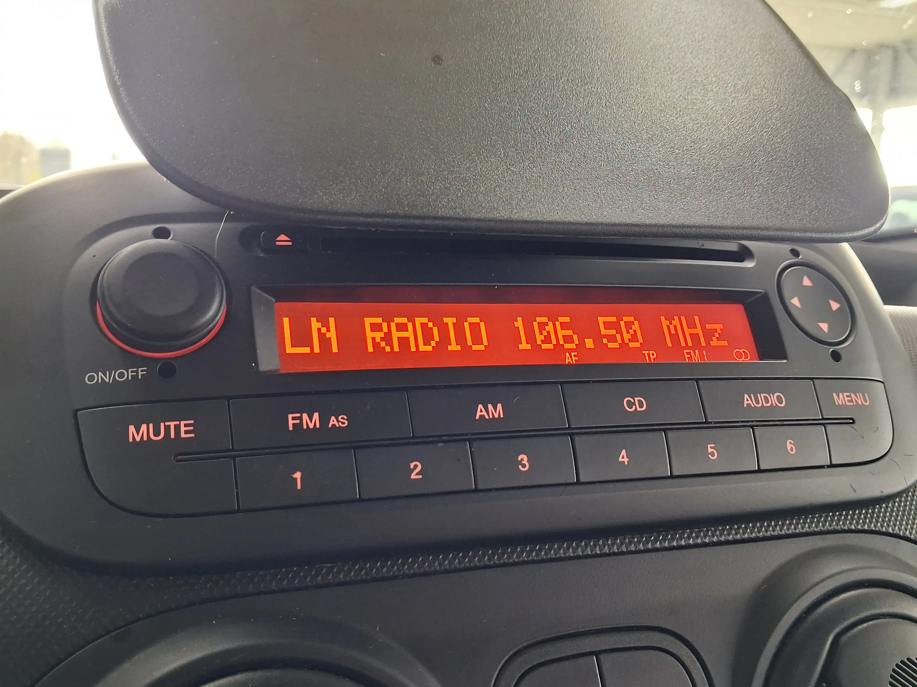 Peugeot Bipper 1.3 e-HDi Start/UTILITAIRE/CLIMATISEE/GARANTIE — photo 12