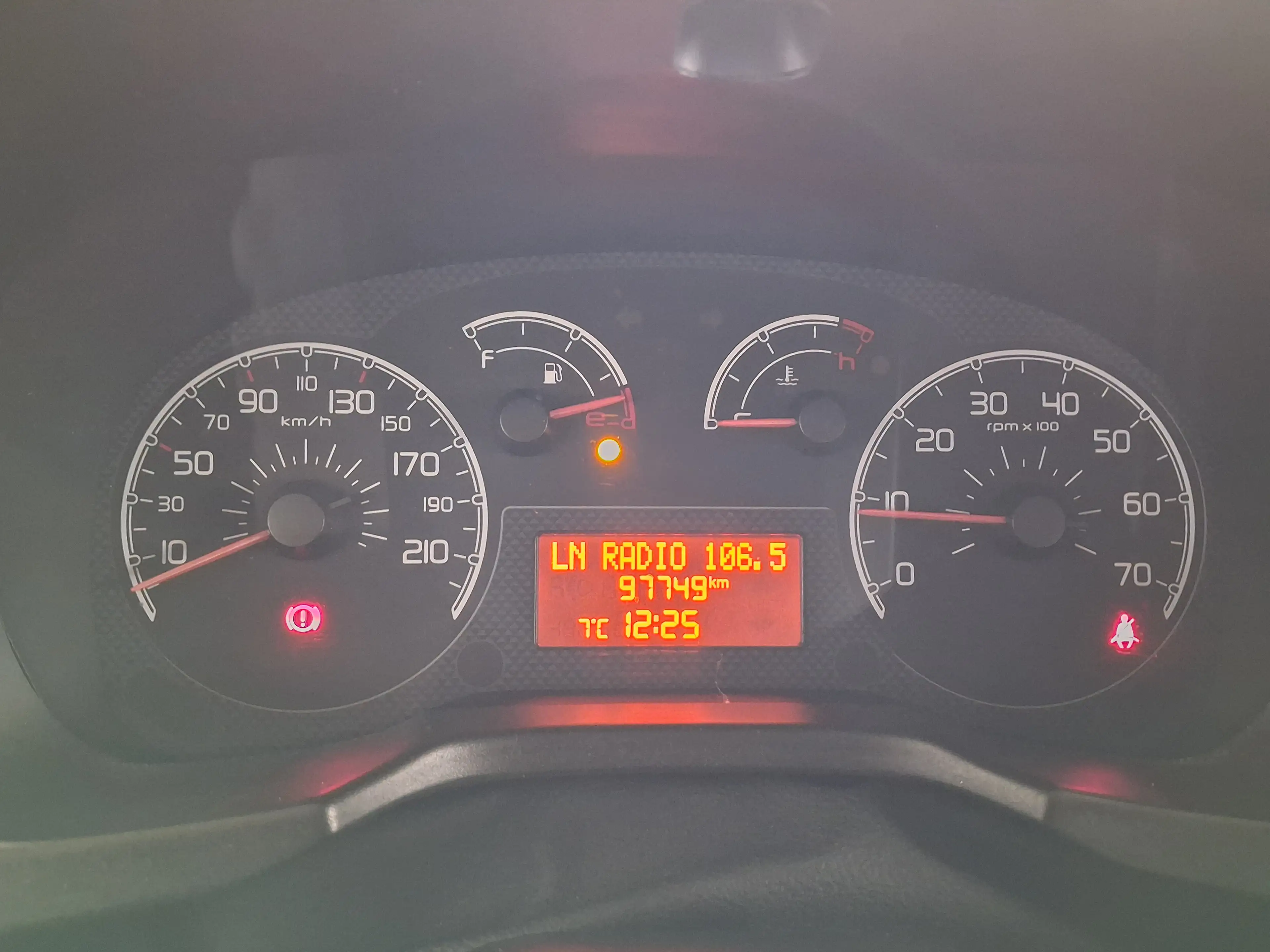 Peugeot Bipper 1.3 e-HDi Start/UTILITAIRE/CLIMATISEE/GARANTIE — photo 14