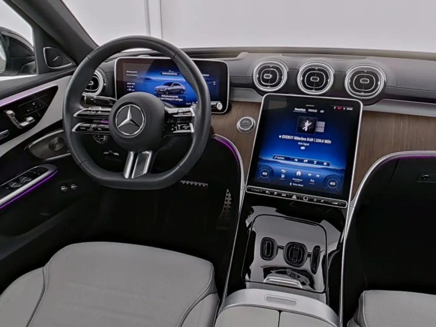 Mercedes-Benz C 300 e AMG Line I Panorama dak I Distronic + I 360° cam Wit - 2