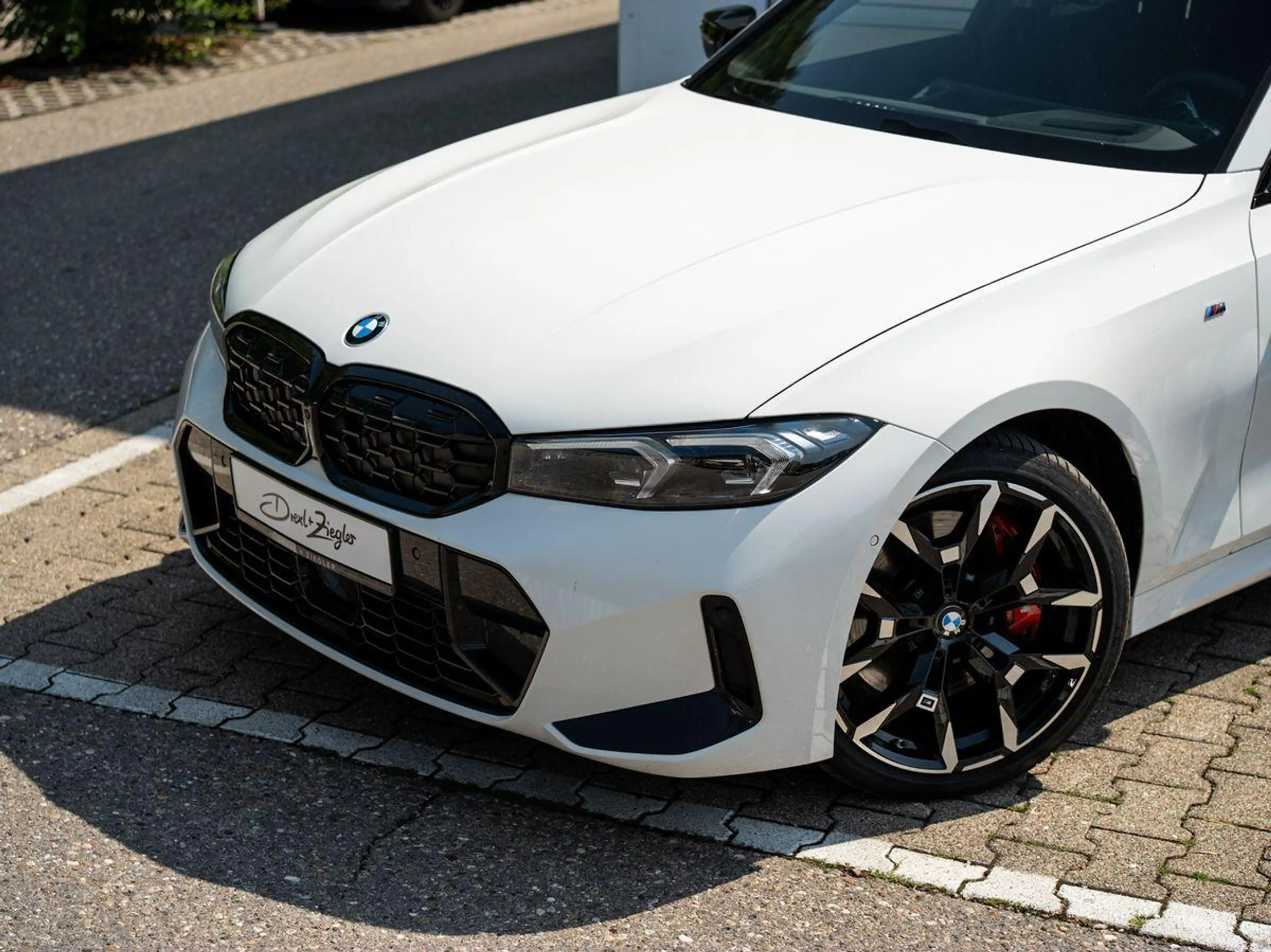 BMW 340 xDrive Tour M Sport PRO DrAssProf PANO H&K — photo 3