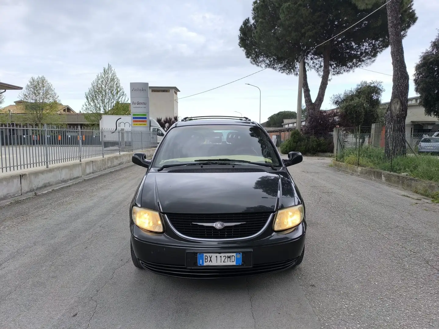 Chrysler Voyager 2.5 crd LX - 1