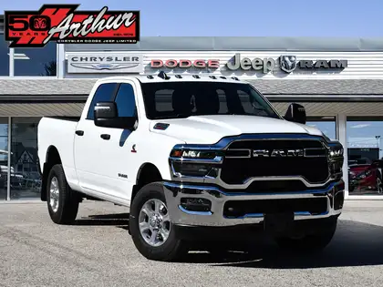 White 2025 RAM 2500 Big Horn Crew Cab 4WD Pickup Truck Four-Wheel Drive 8-Speed Automatic