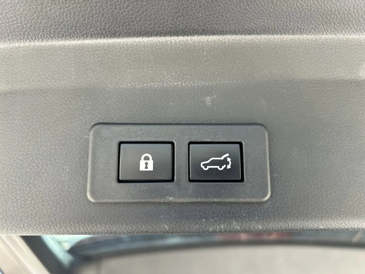 Subaru Ascent снимка Subaru Ascent