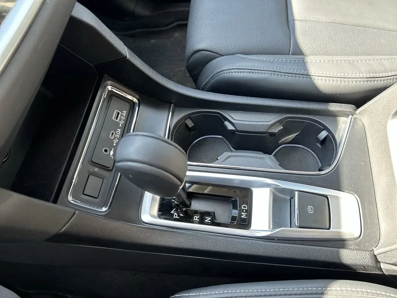 Subaru Ascent снимка Subaru Ascent