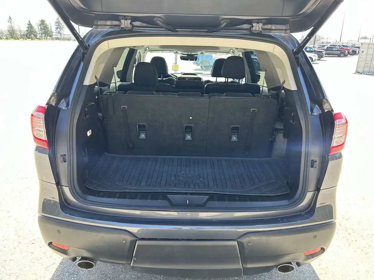 Subaru Ascent снимка Subaru Ascent