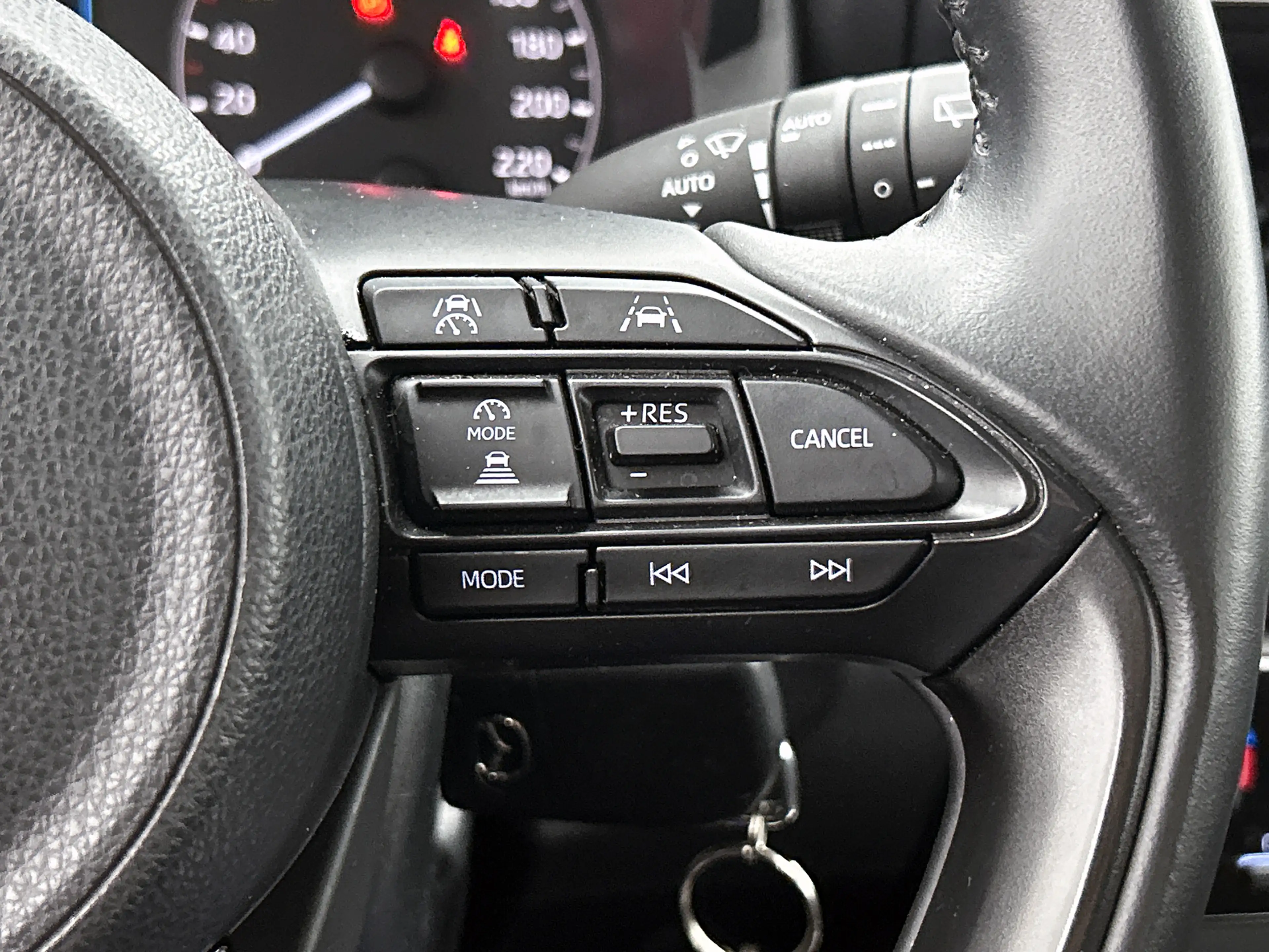 Mazda 2 Hybrid 1.5 Centre-line | Stoelverwarming | Climate — photo 14