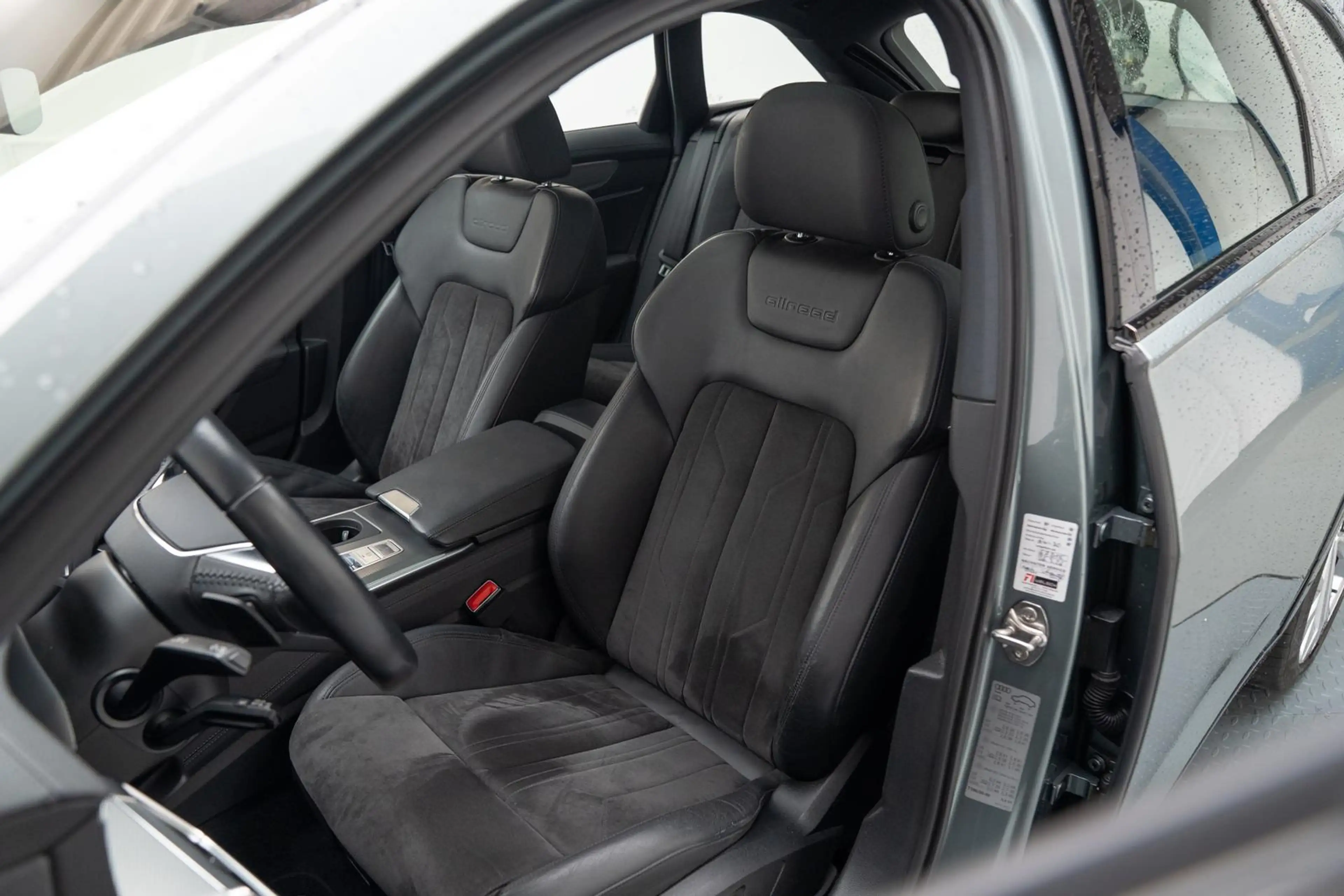 Audi A6 allroad 50 TDI 20 Years*MATRIX*HUD*PANO*B&O* — photo 14