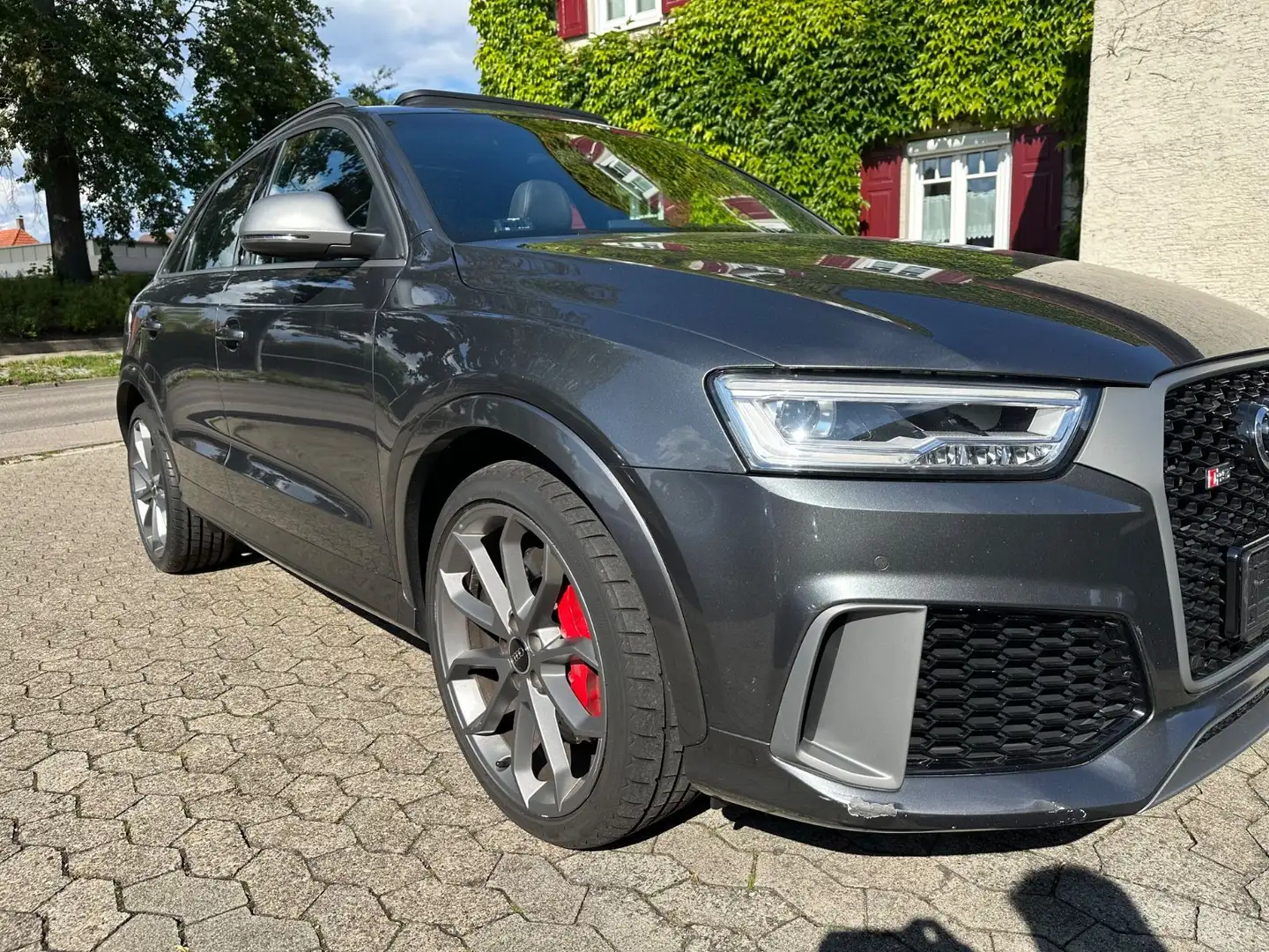 Audi RS Q3 quattro performance 1.Hand/Pano Grau - 2