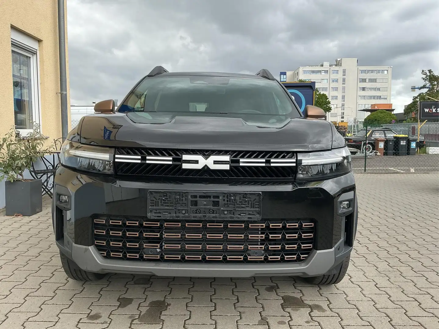 Dacia Bigster Extreme Elektr. Heckkl. PDC v+h Sitzheizung v. ... Schwarz - 2