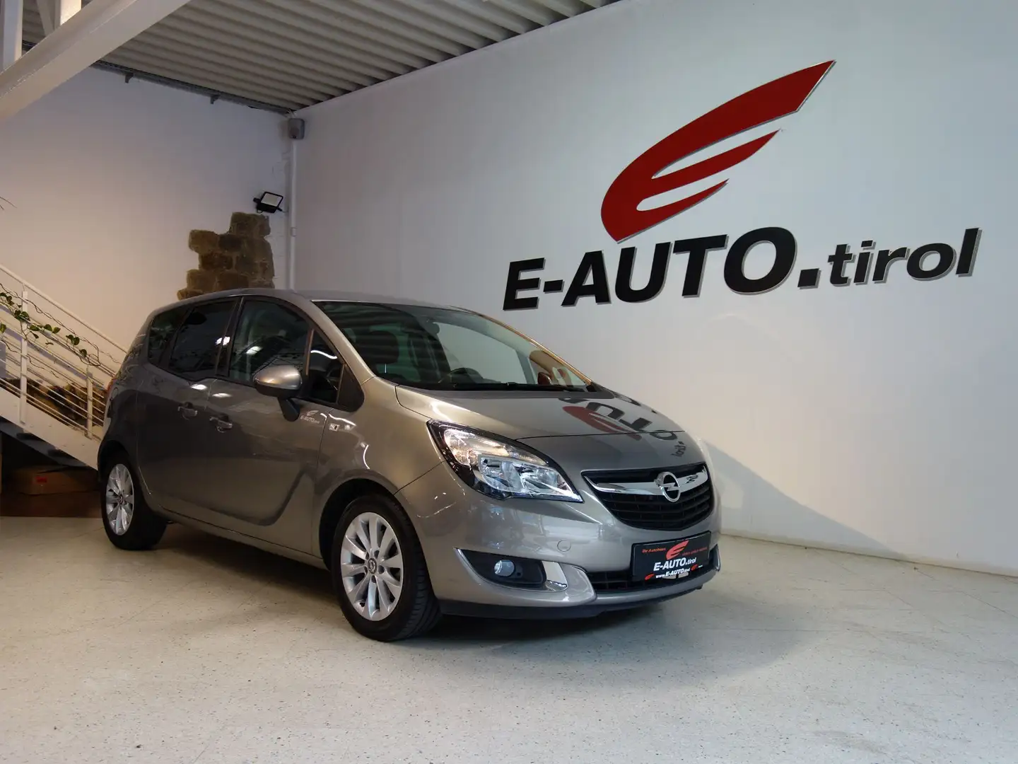 Opel Meriva 1,4 Turbo Ecotec *ERSTBESITZ!! *WENIG KM *SERVICE Grau - 1