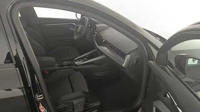 Audi A3 view 10