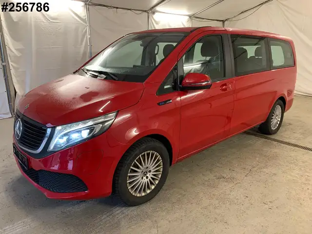 Mercedes-Benz EQV 300 lang 90 kWh/7-SITZER/ILS-LED/STANDKLIMA