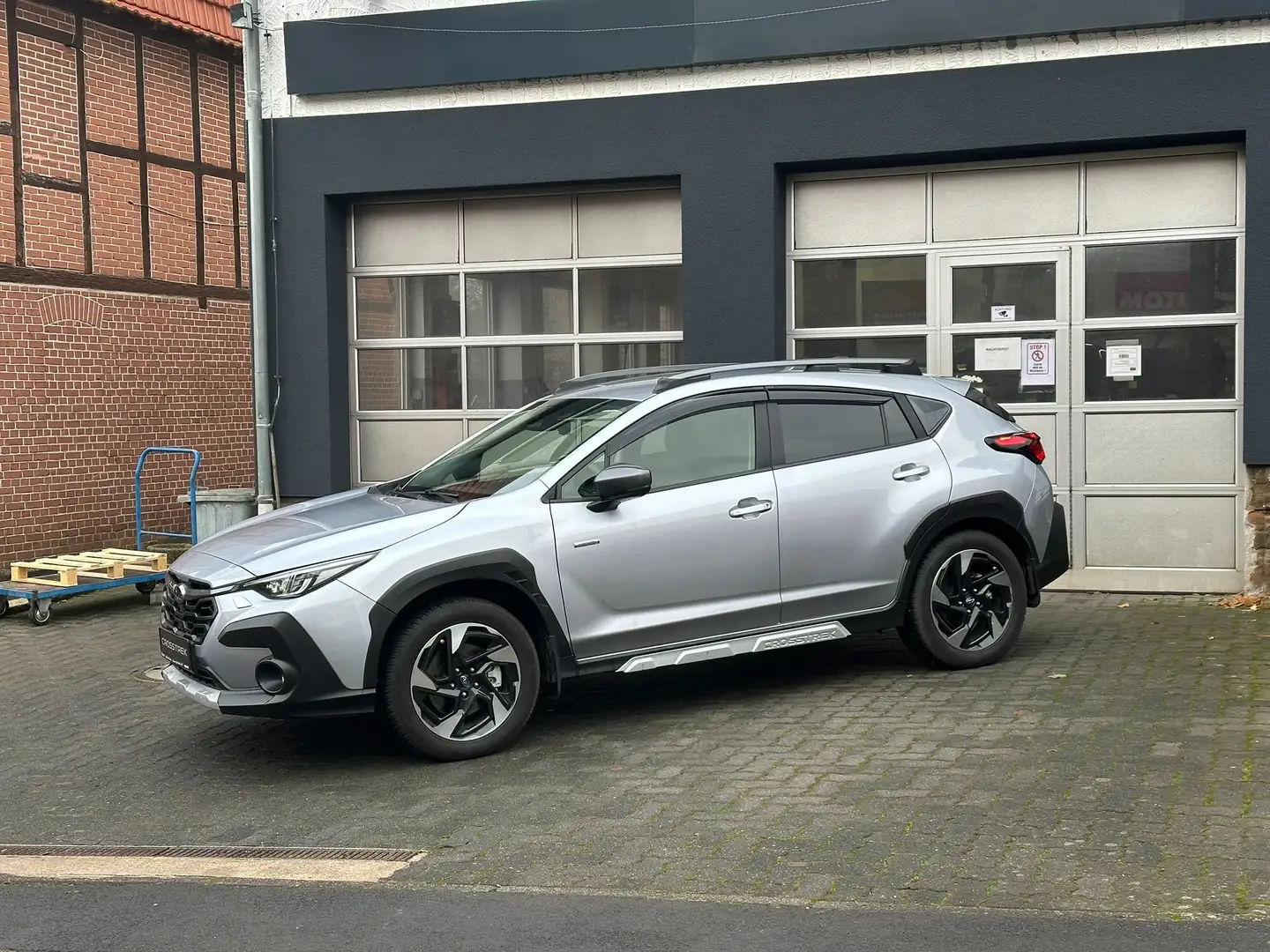 Subaru Crosstrek Crosstrek 2.0ie Lineartronic Comfort AHK, StndHzg Silber - 2