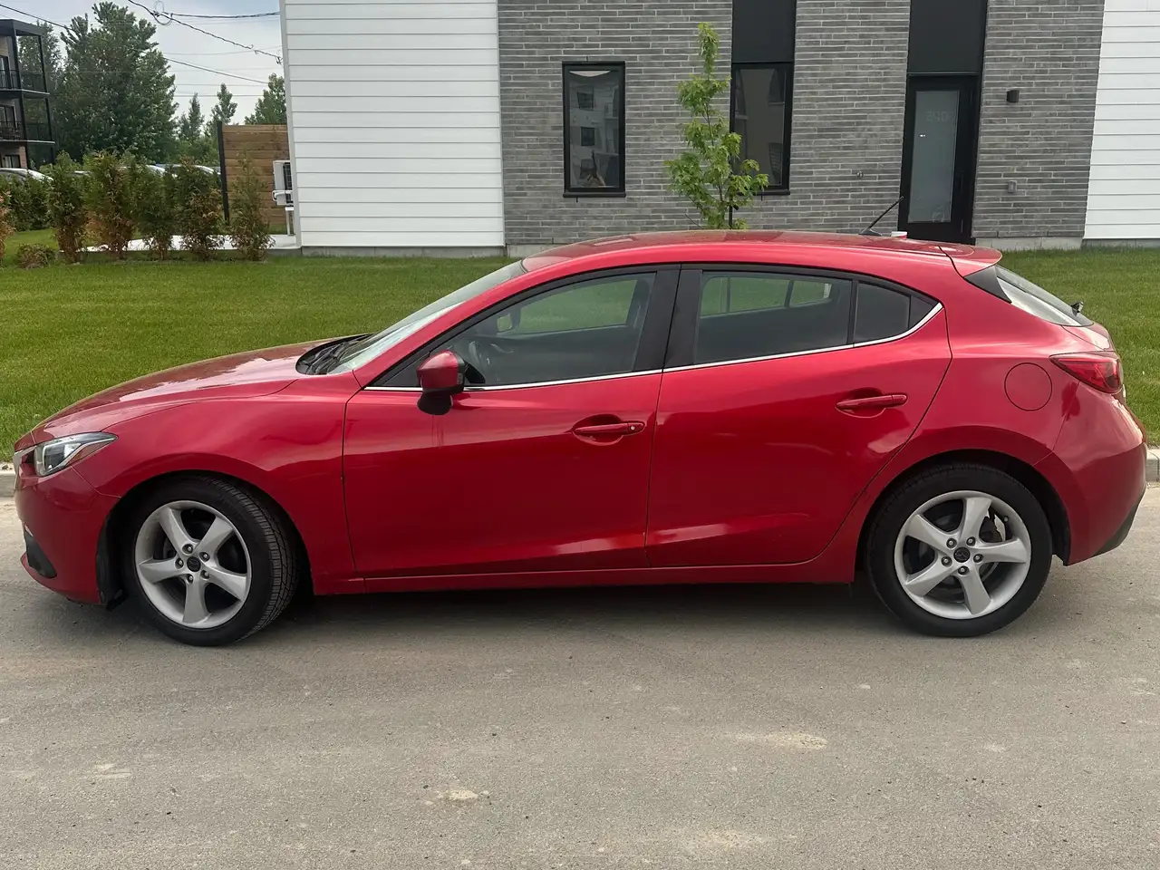 Mazda 3 photo Mazda 3