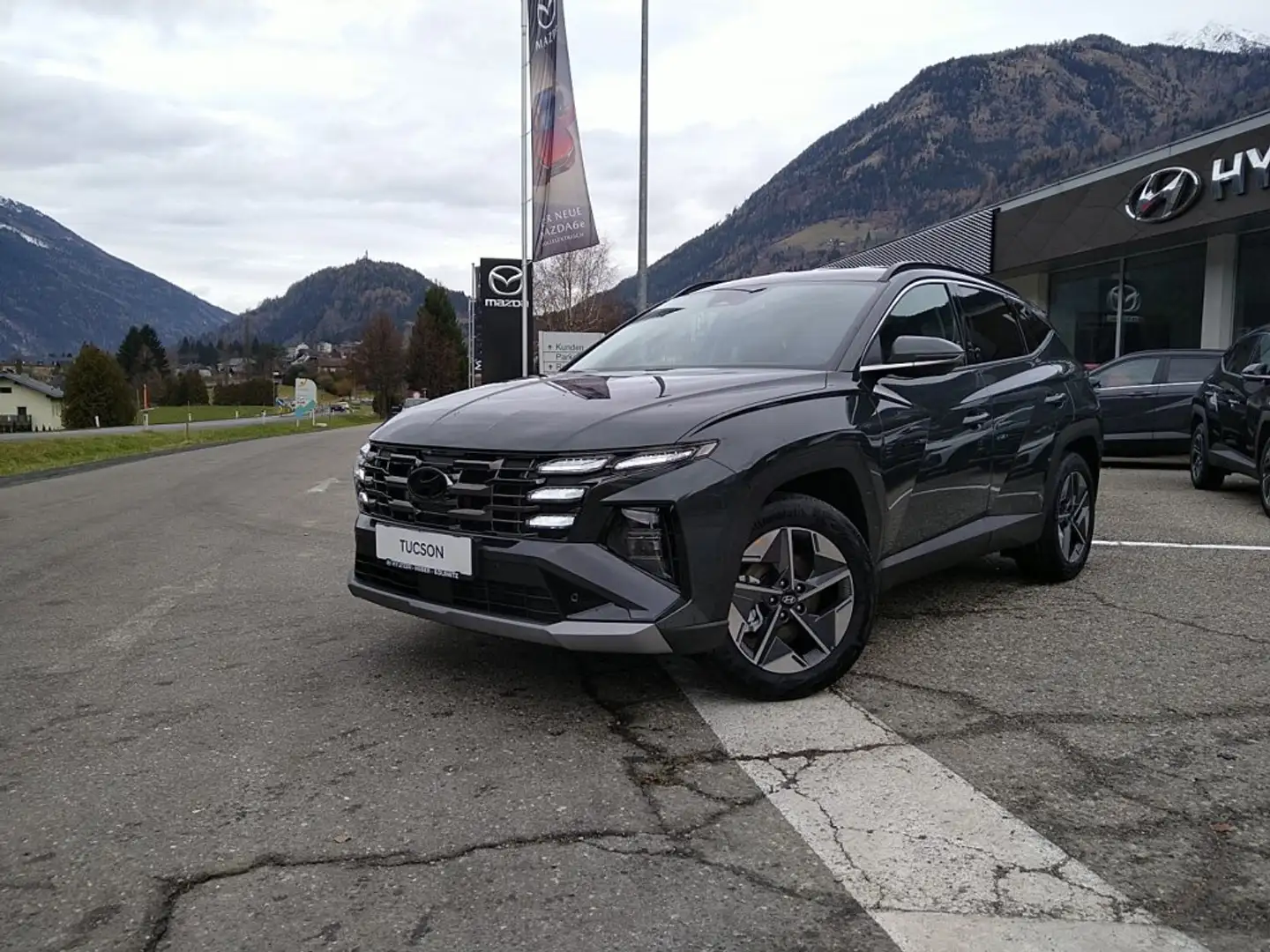 Hyundai TUCSON NX4 GO Plus 1,6 T-GDi PHEV 4WD AT t6pu2 Grün - 2