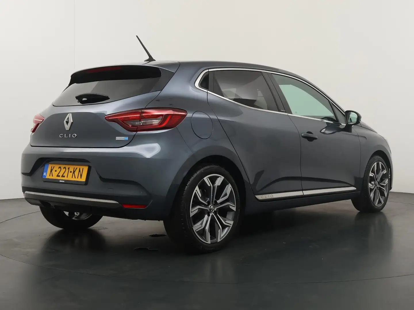 Renault Clio E-TECH hybrid 140 Intens | BOSE Audio | Stoelverw. Grijs - 2