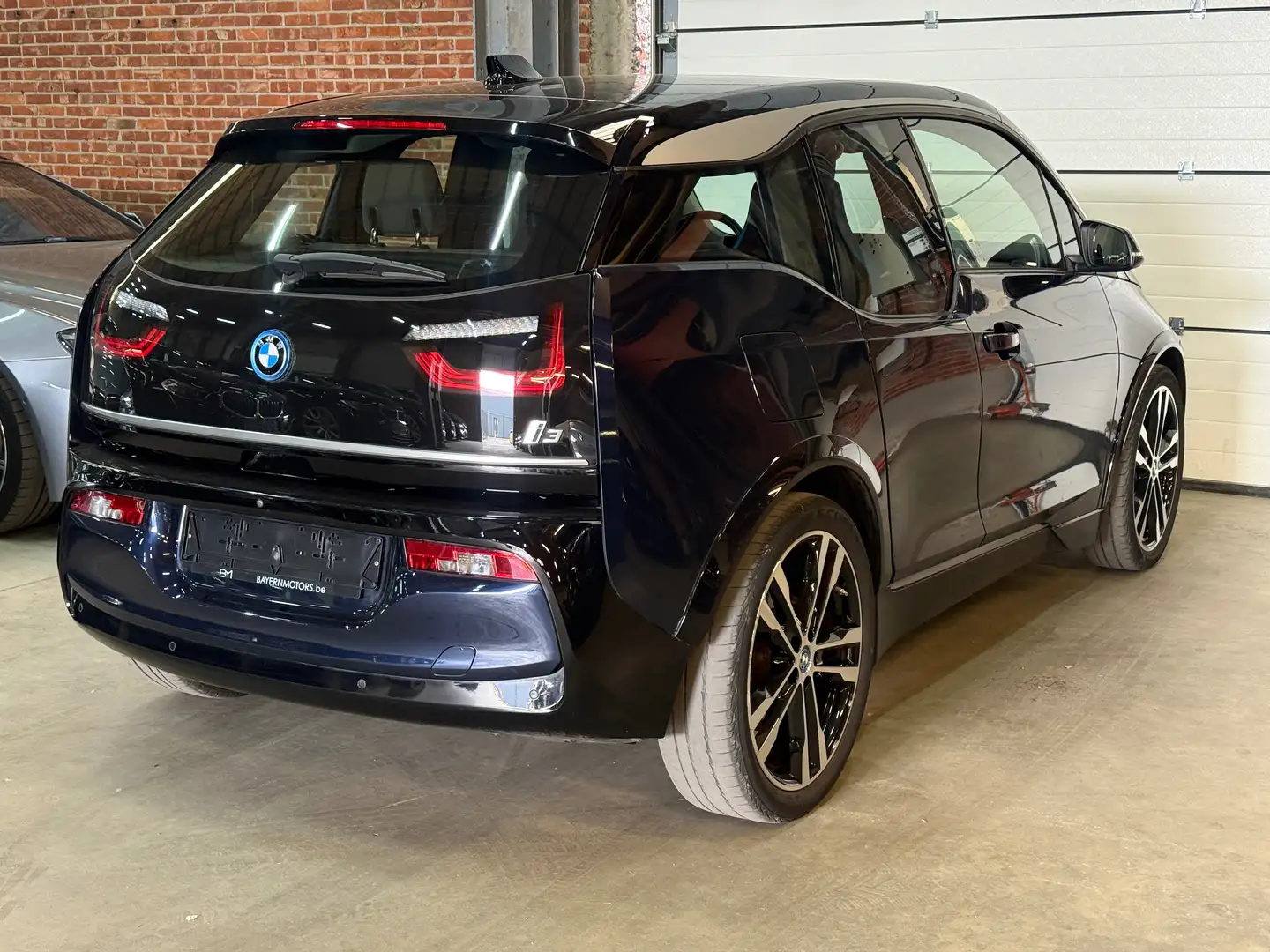 BMW i3 120Ah - 42.2 kWh Navi Led Camera Garantie Niebieski - 2