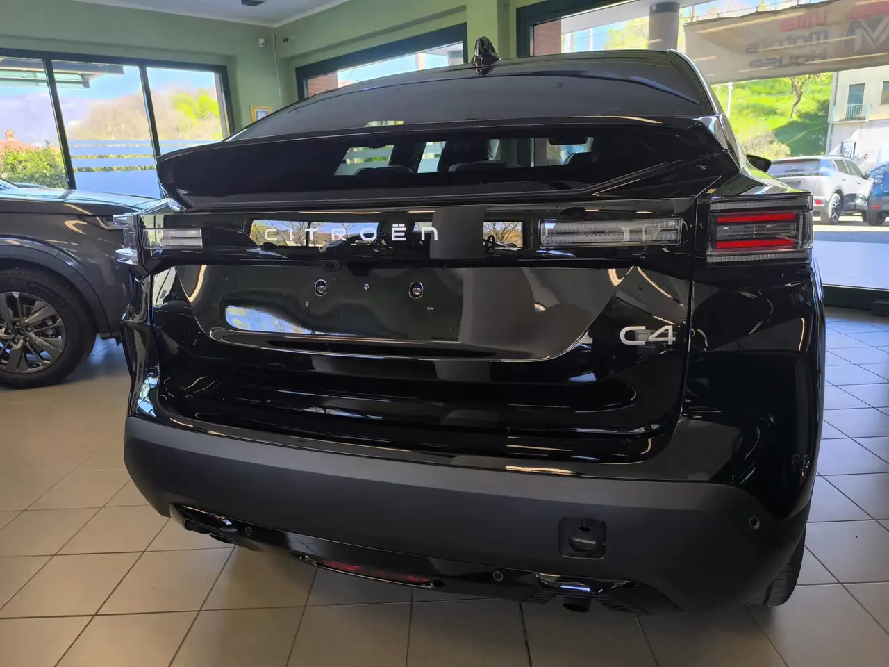 Citroen C4 IBRIDO- MAX - e DCS 6 -145 CV - 7