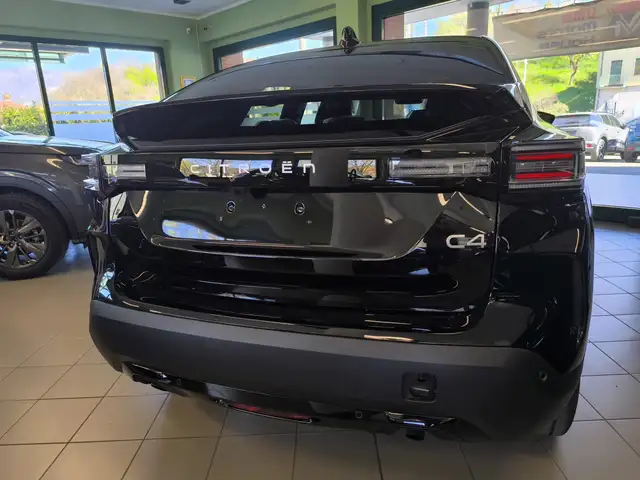 Citroen C4 view 7