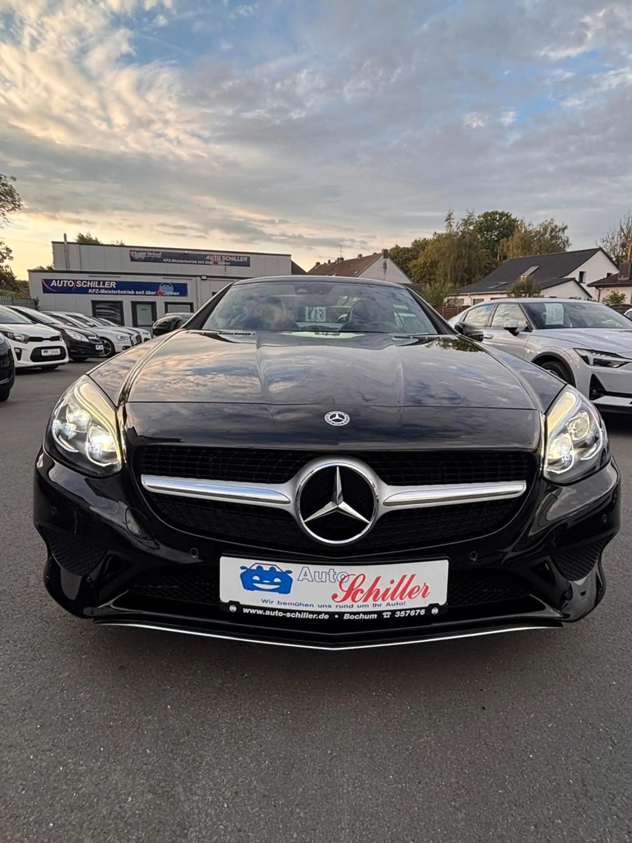 Mercedes-Benz SLC 200 Roadster # Automatik # Airscarf # 37 tkm — photo 3