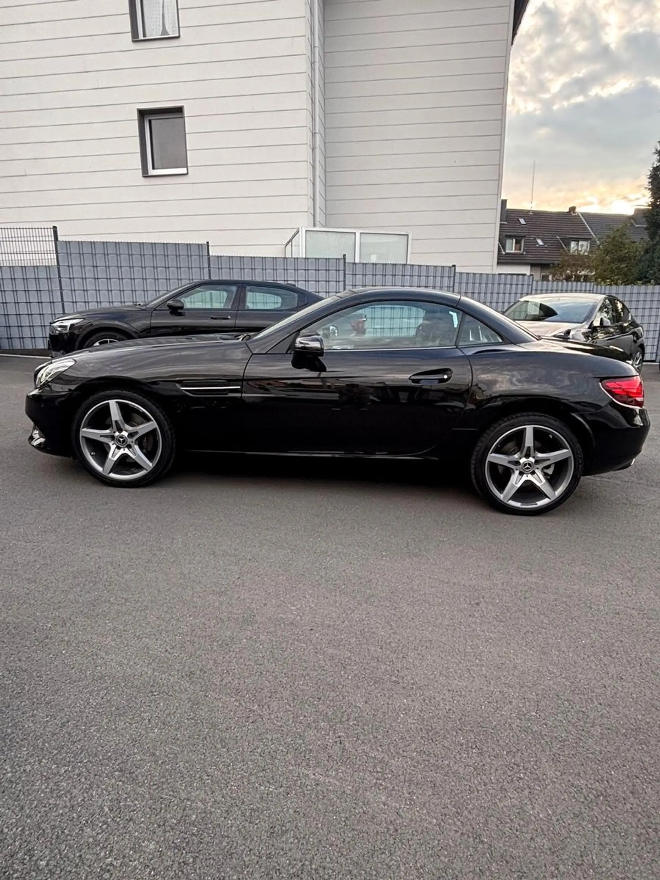 Mercedes-Benz SLC 200 Roadster # Automatik # Airscarf # 37 tkm — photo 8