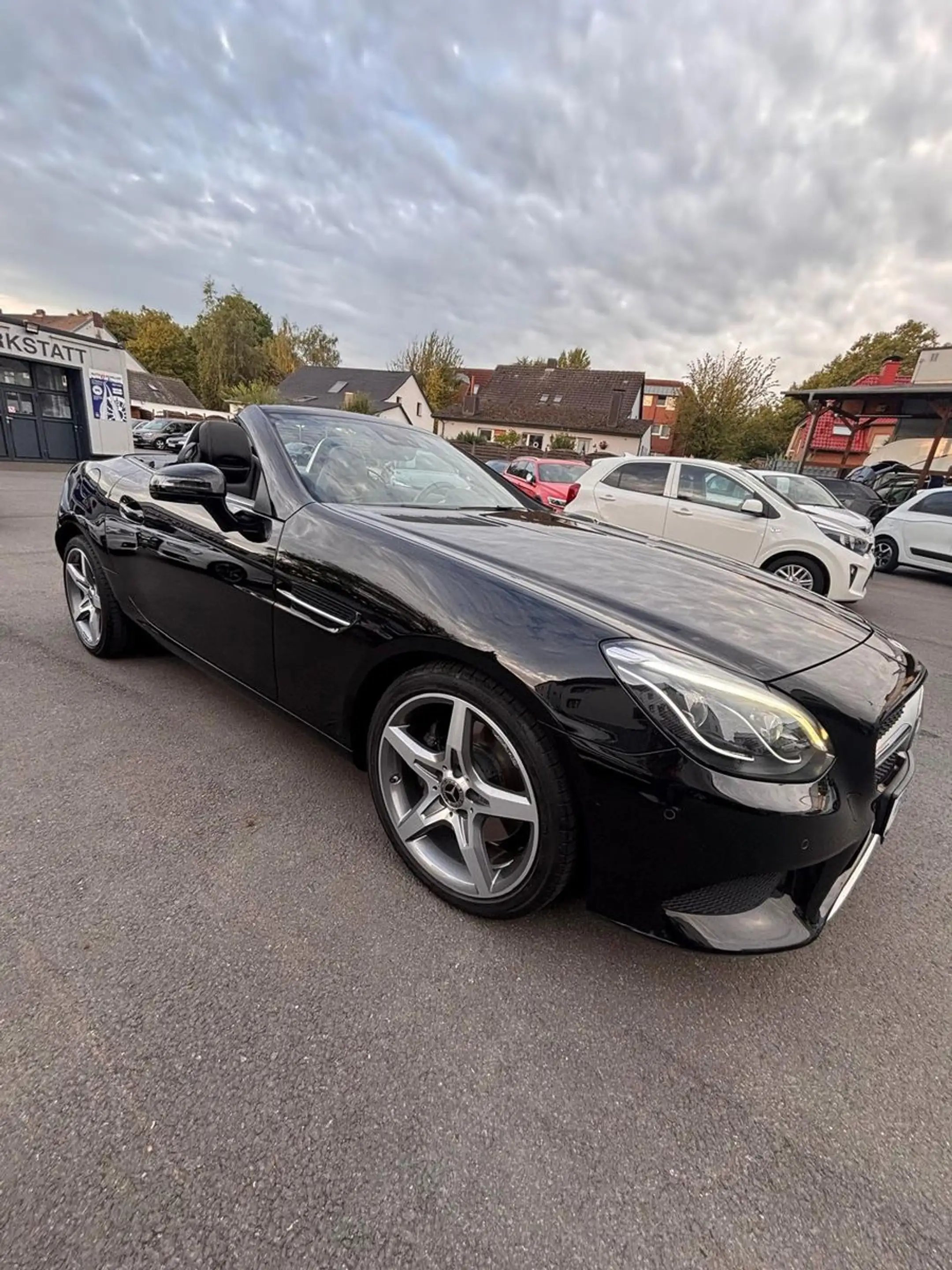Mercedes-Benz SLC 200 Roadster # Automatik # Airscarf # 37 tkm — photo 11
