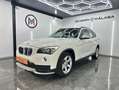 BMW X1 sDrive 18d Weiß - thumbnail 1