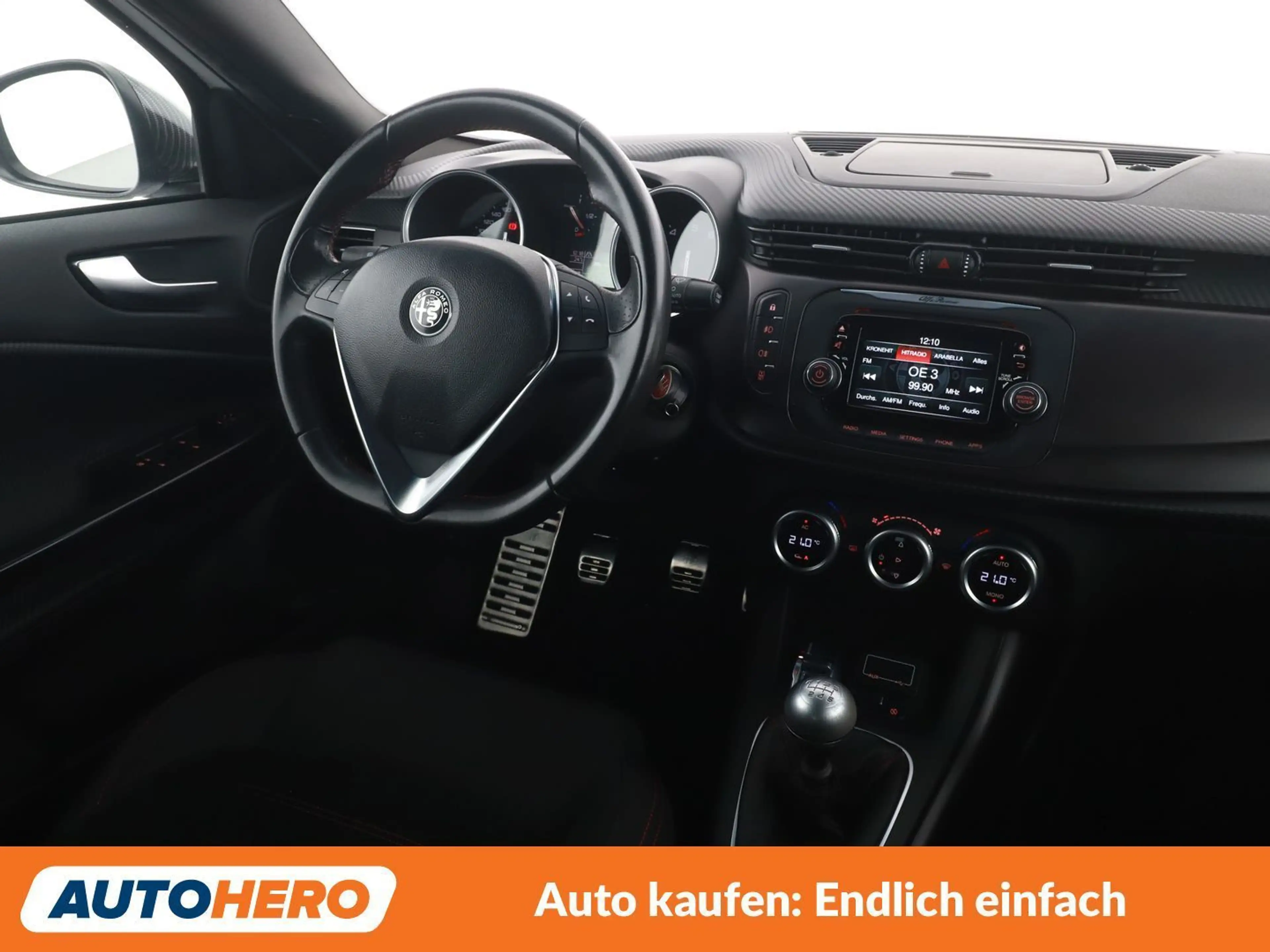 Alfa Romeo Giulietta 1.4 Turbo Super — photo 13